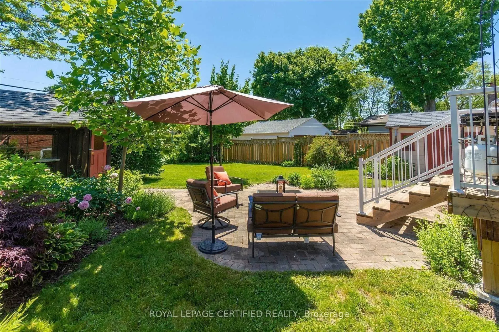 6 Prince Charles Drive, #Lower