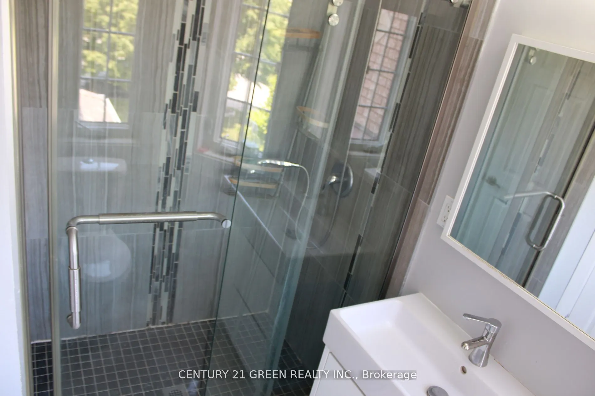 7306 Aldercrest Drive