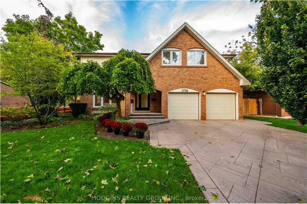 1726 Sherwood Forrest Circle