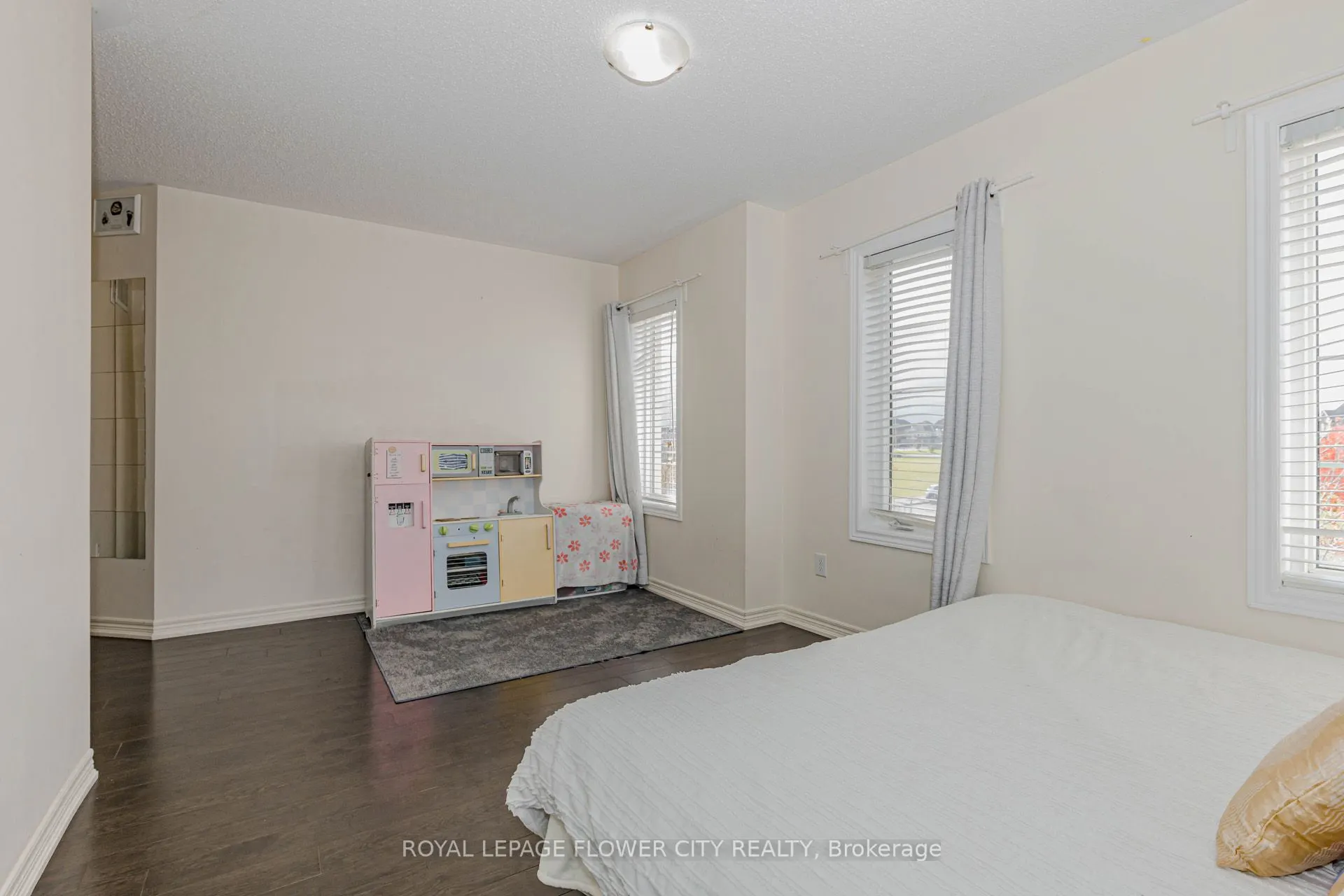 49 Squire Ellis Drive