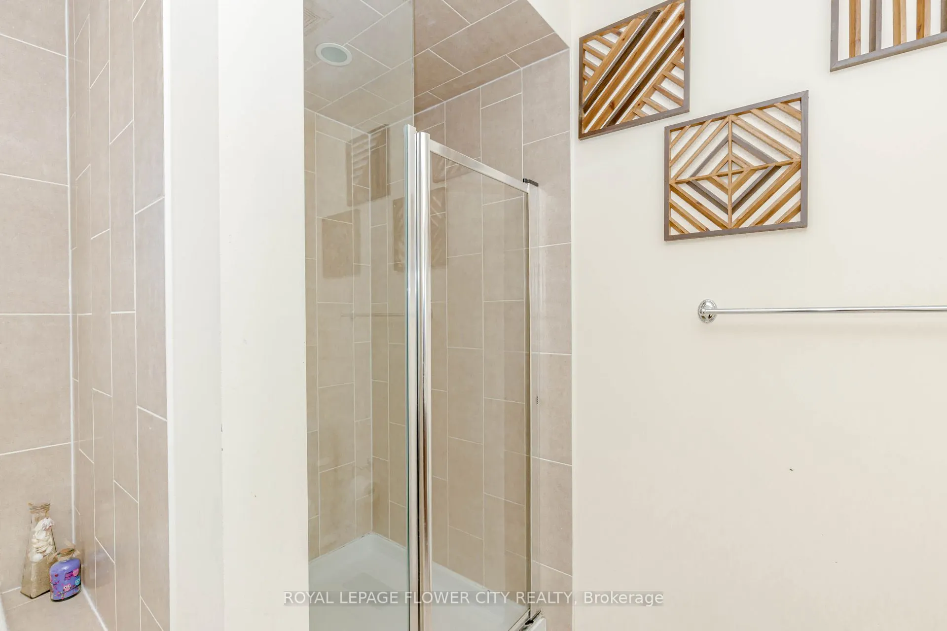 49 Squire Ellis Drive