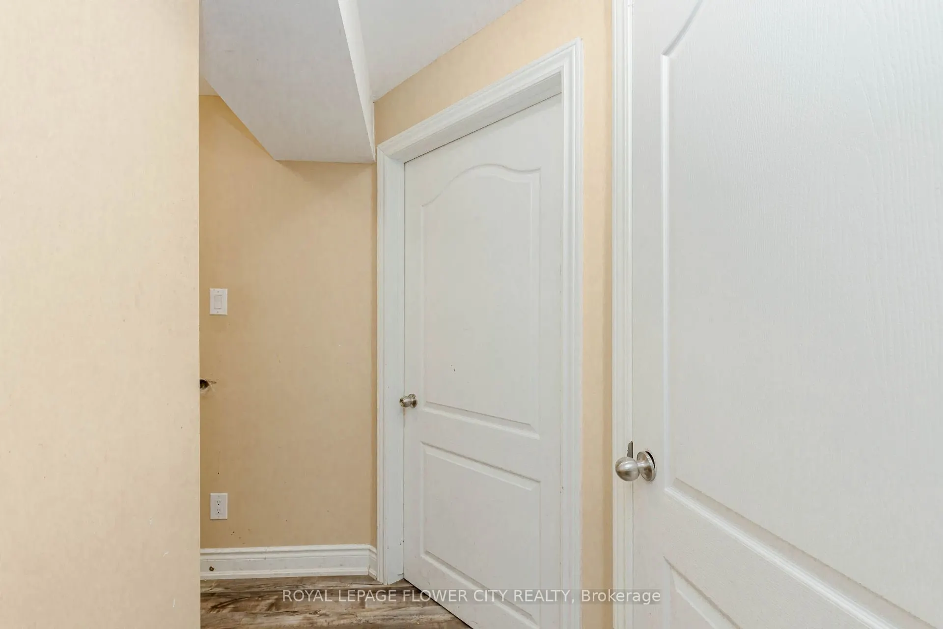 49 Squire Ellis Drive