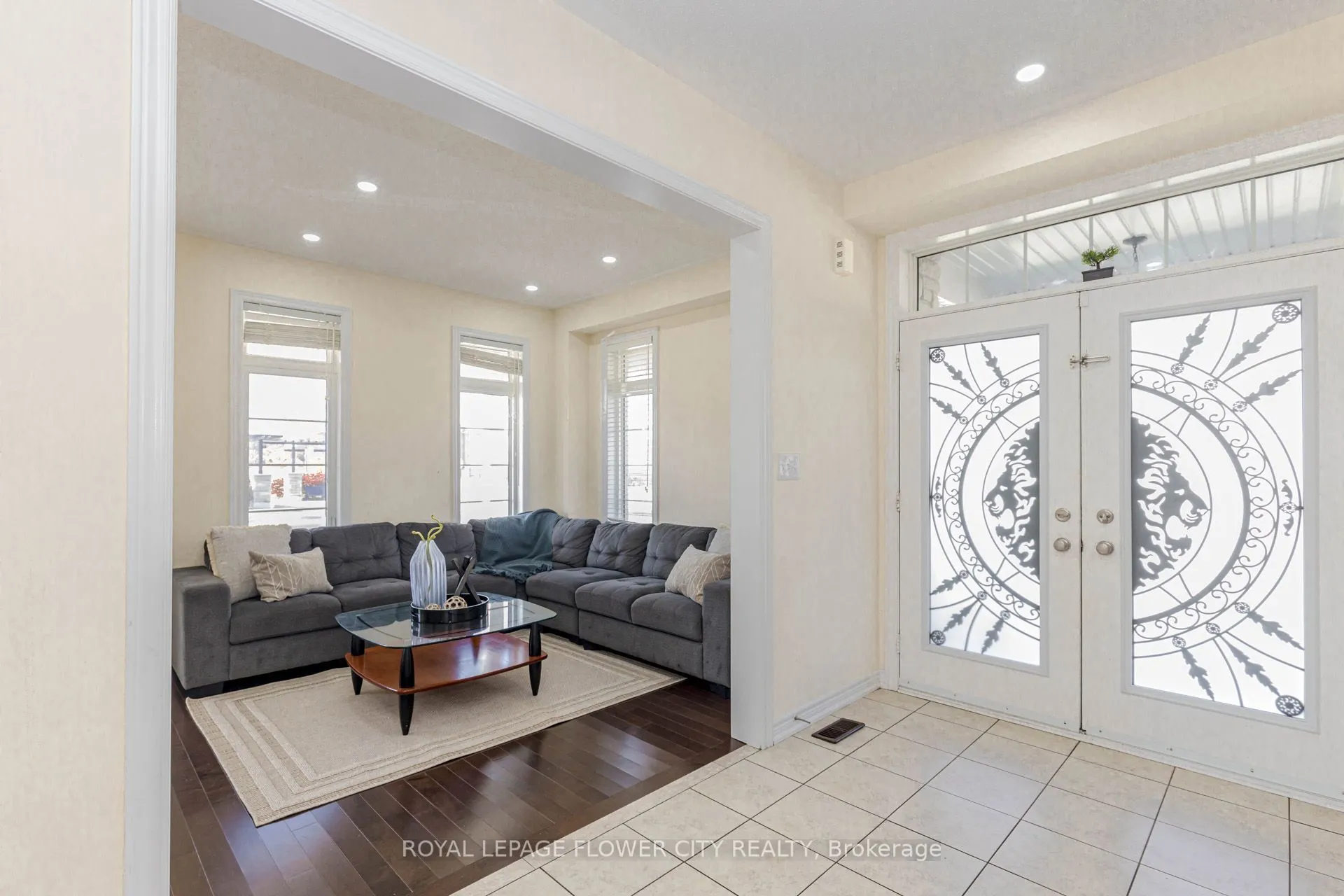 49 Squire Ellis Drive