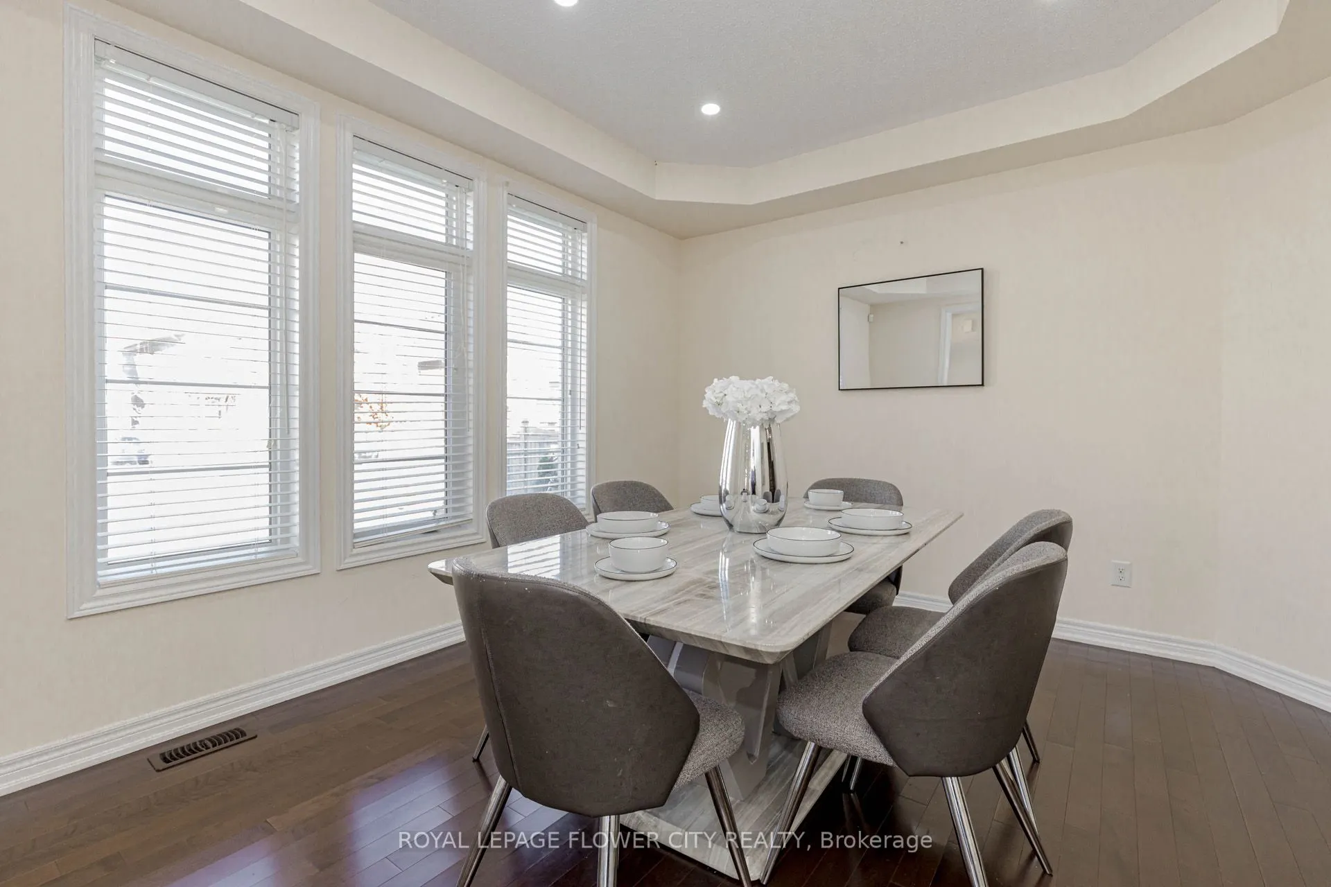 49 Squire Ellis Drive