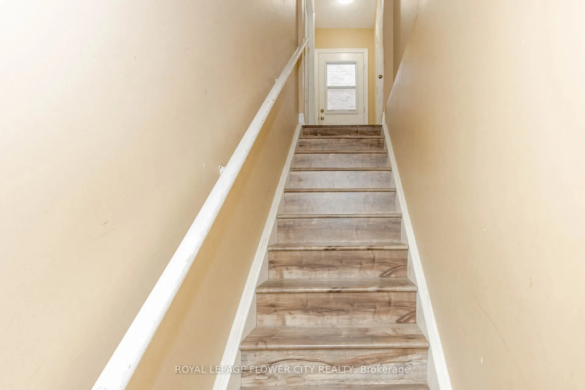 49 Squire Ellis Drive