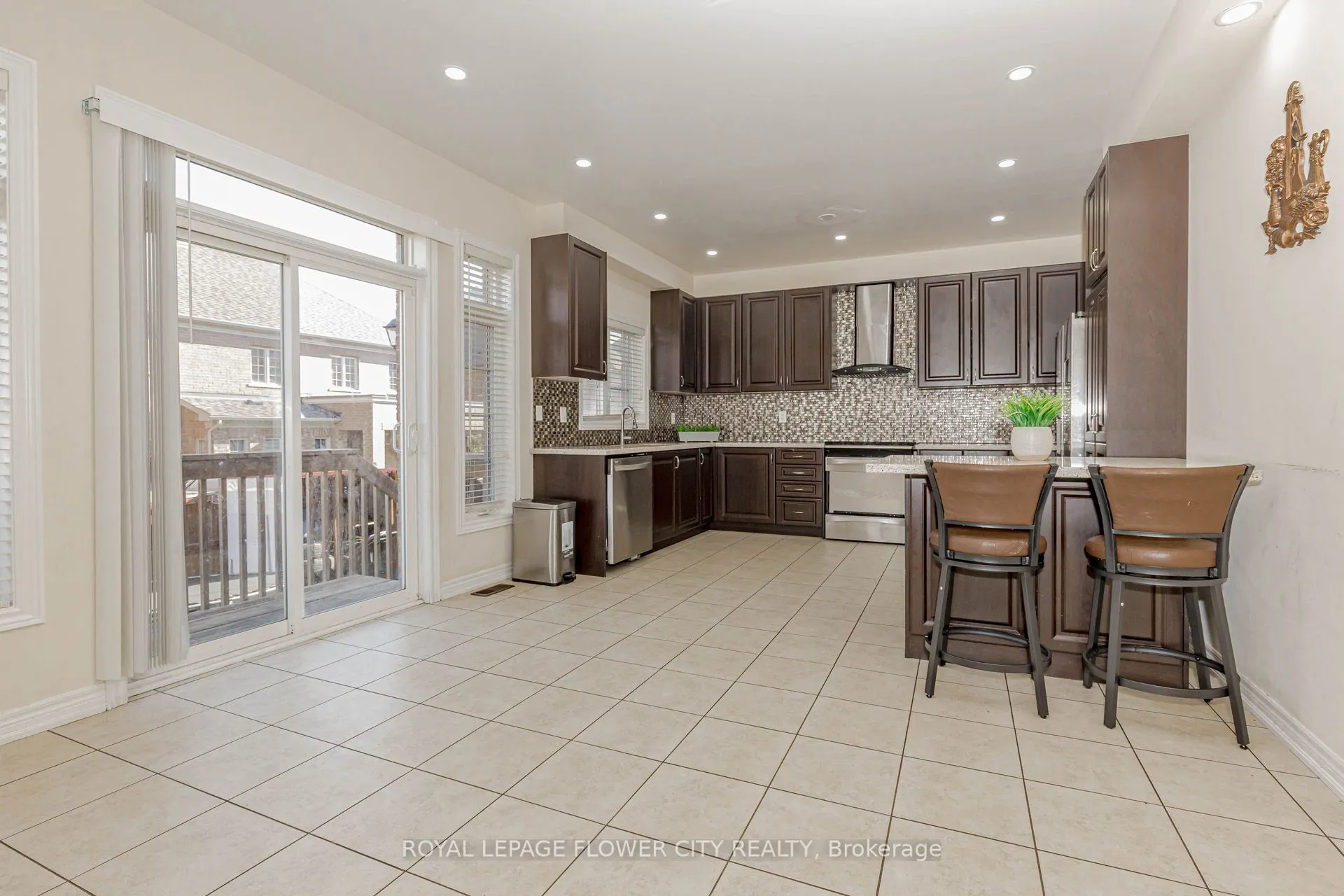 49 Squire Ellis Drive