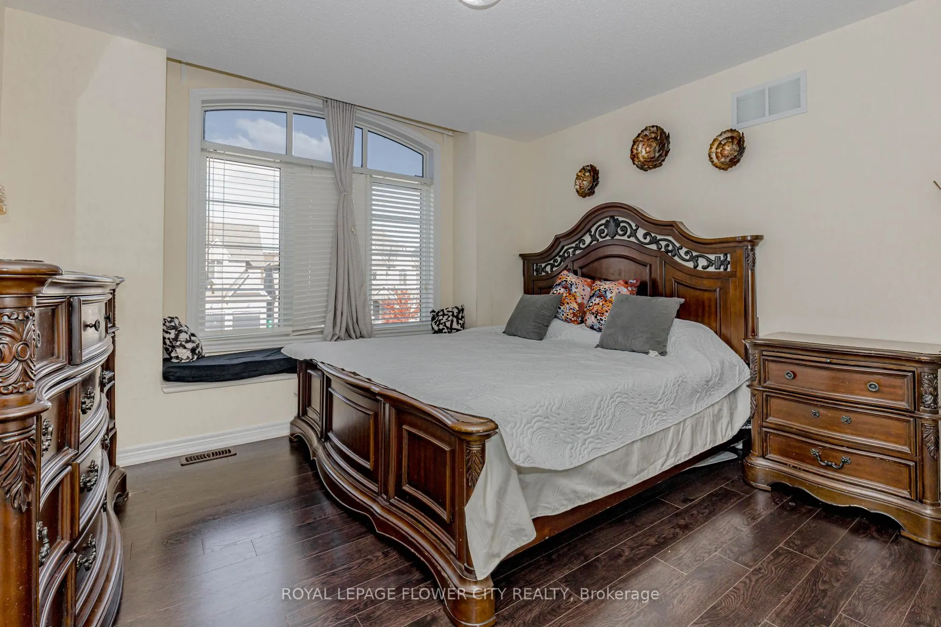 49 Squire Ellis Drive