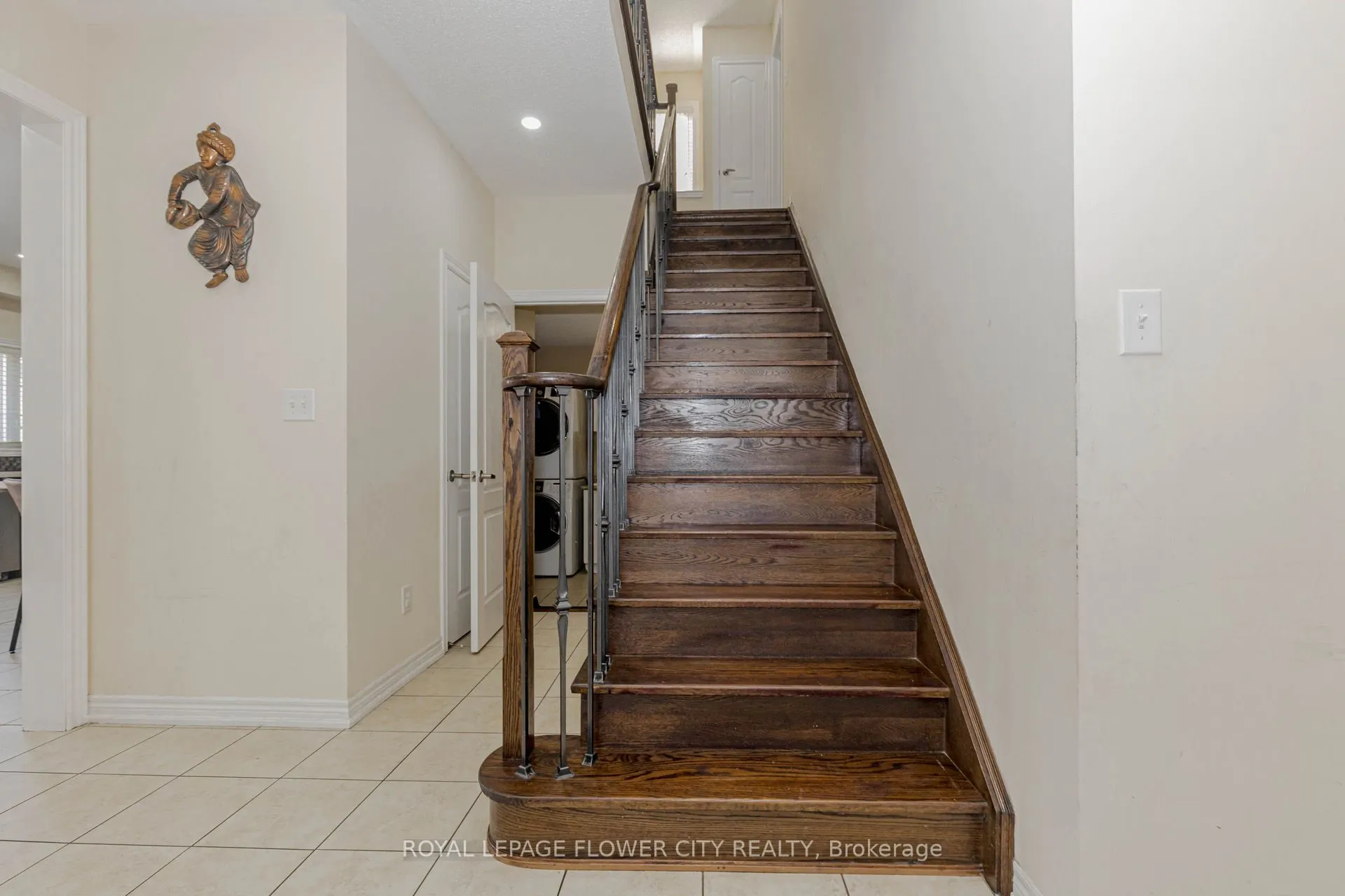 49 Squire Ellis Drive