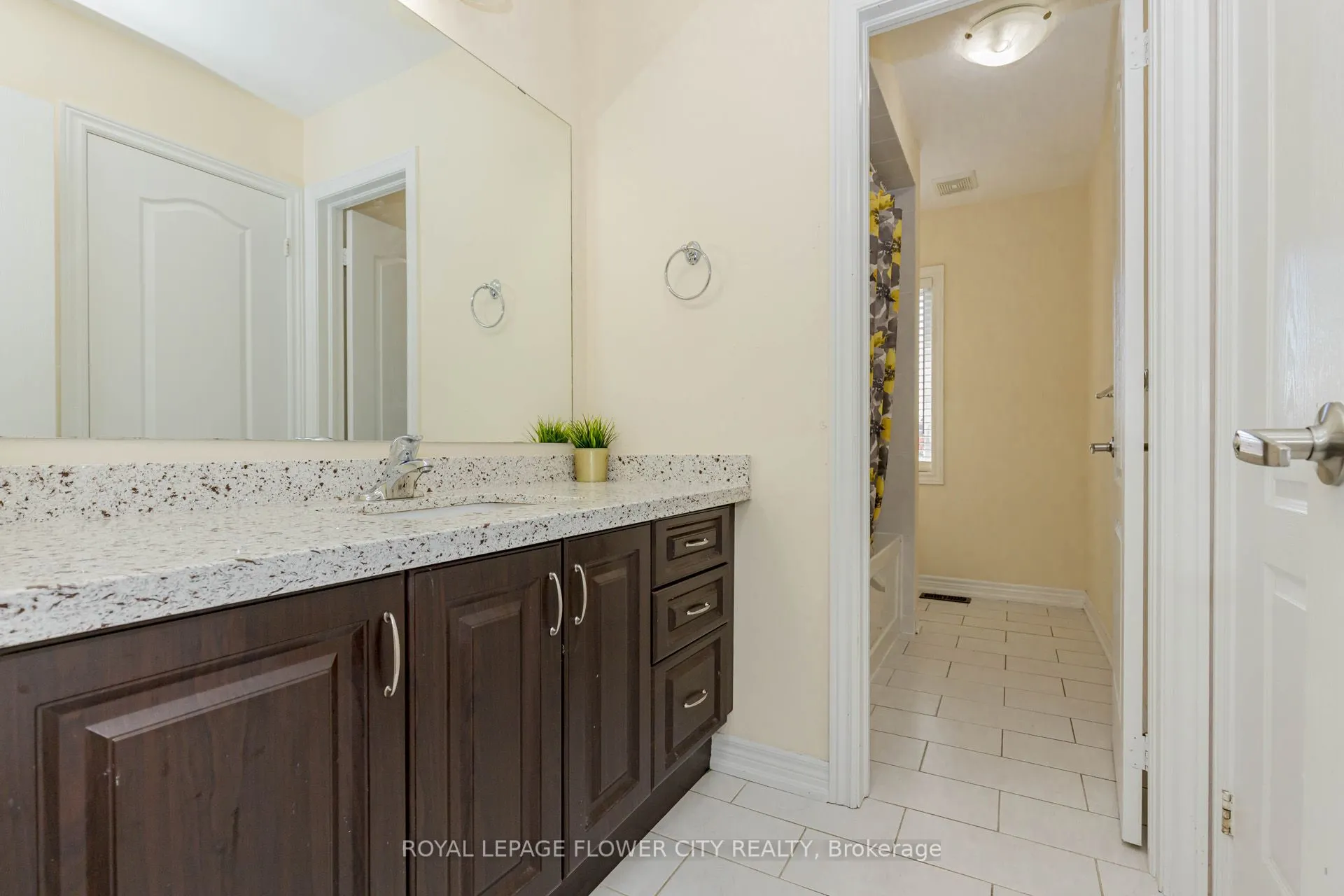 49 Squire Ellis Drive