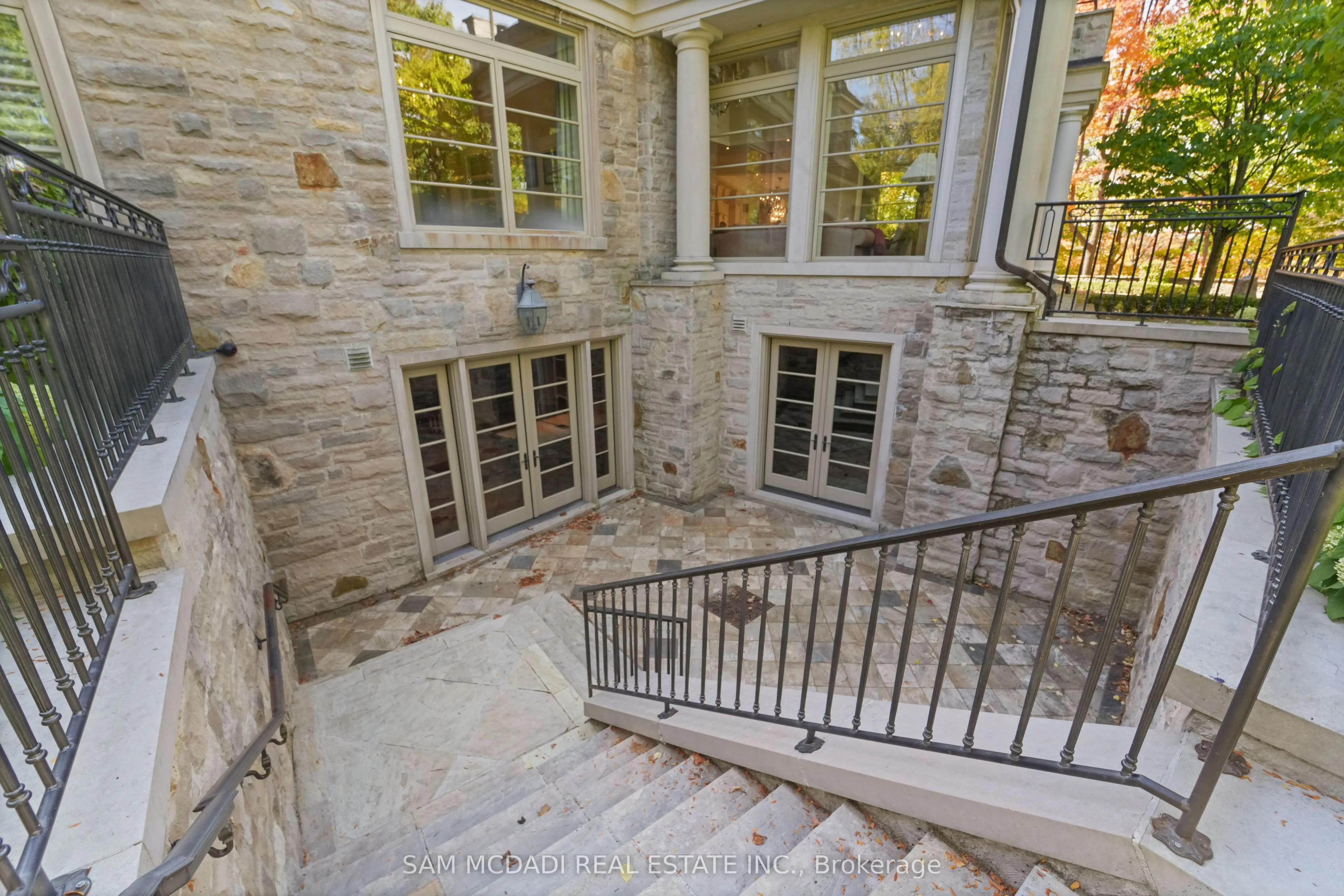 1343 Blythe Road