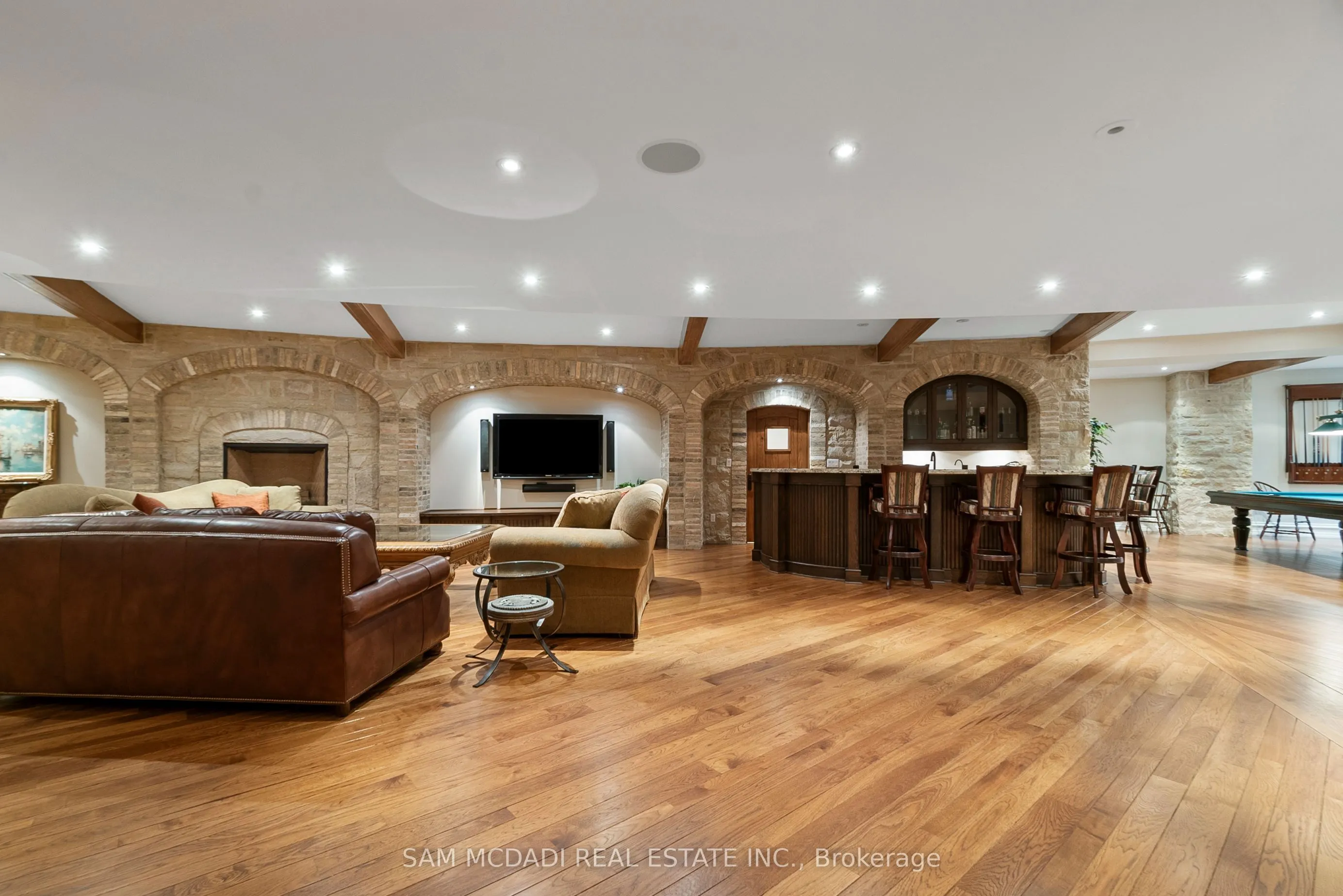 1343 Blythe Road