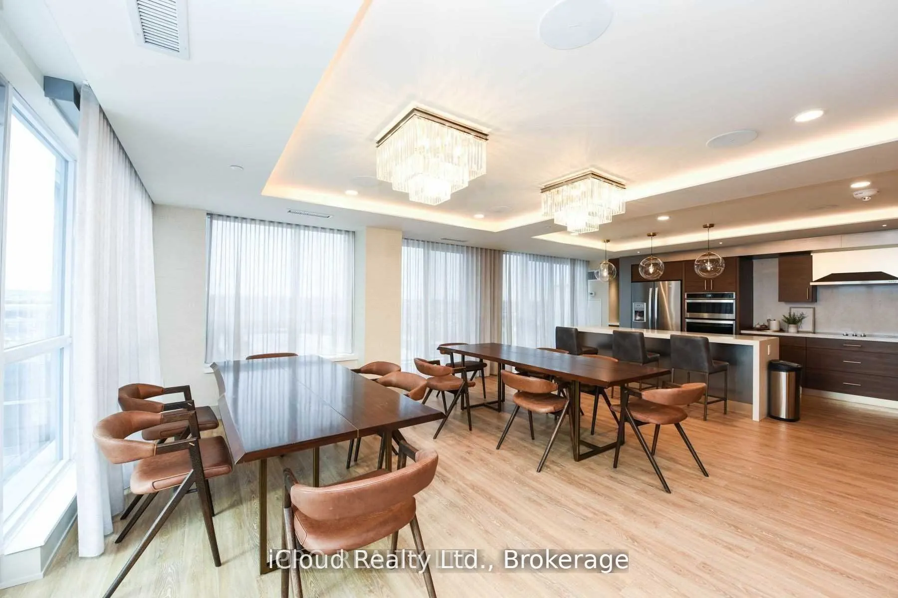 1050 Main Street E, #113