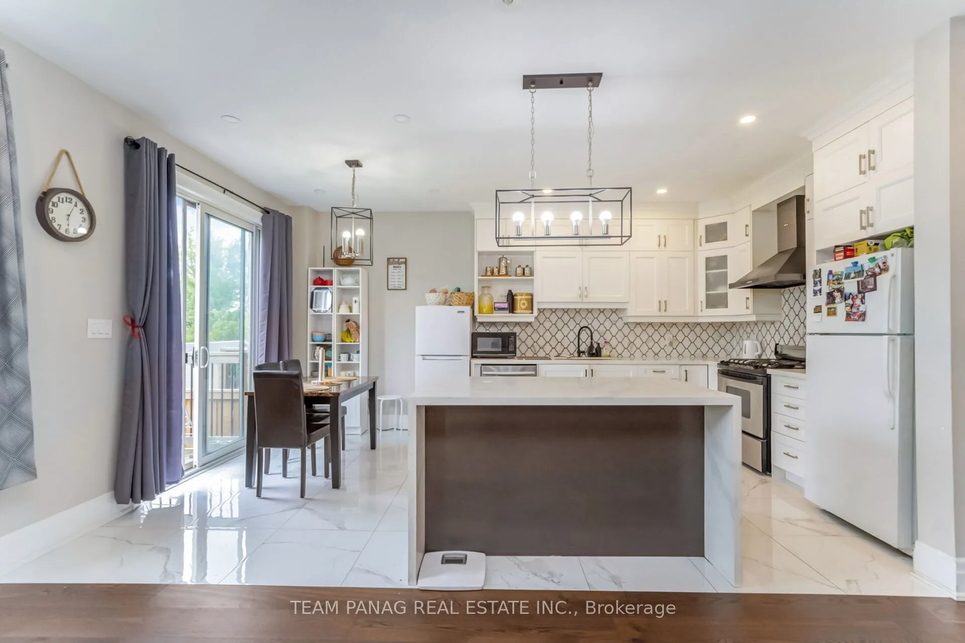 111 Iceland Poppy Trail