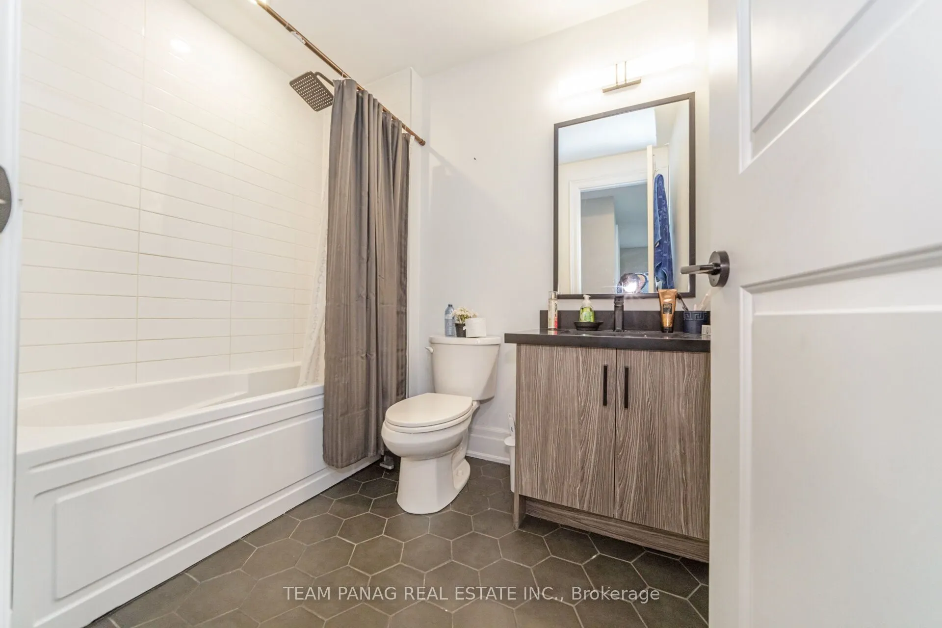 111 Iceland Poppy Trail