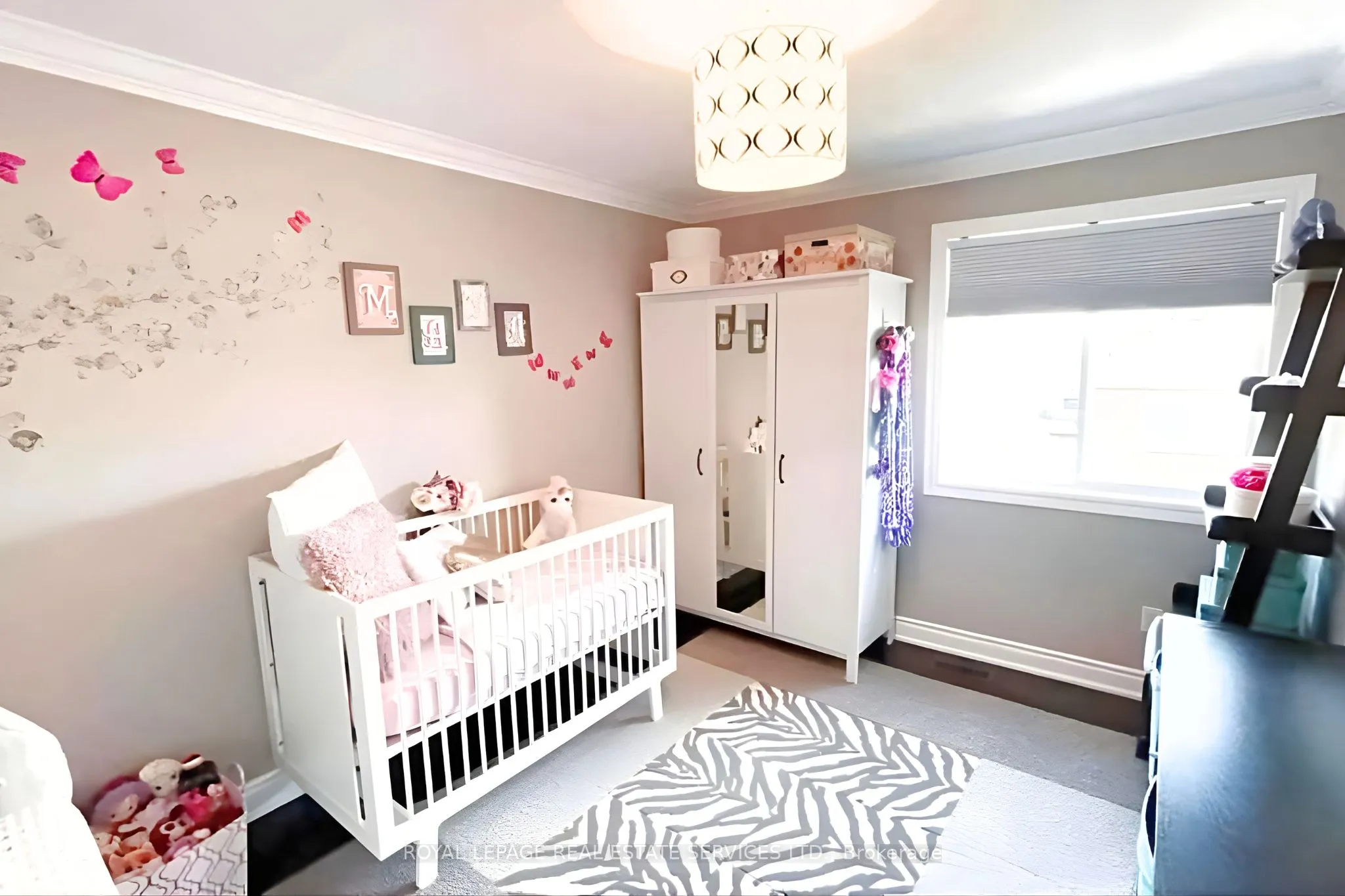 2384 Hollybrook Drive