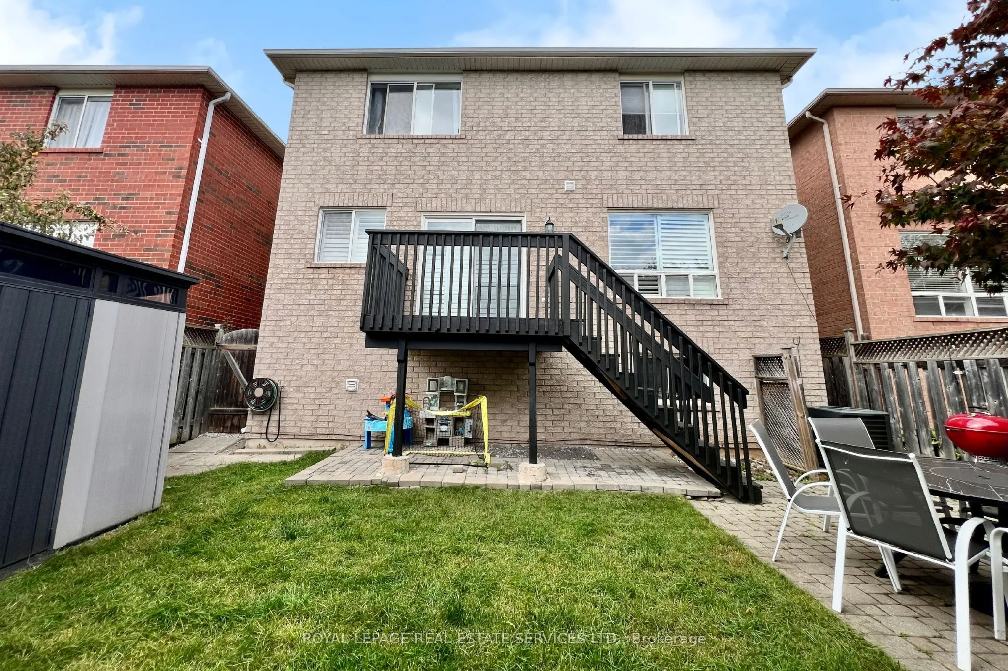 2384 Hollybrook Drive