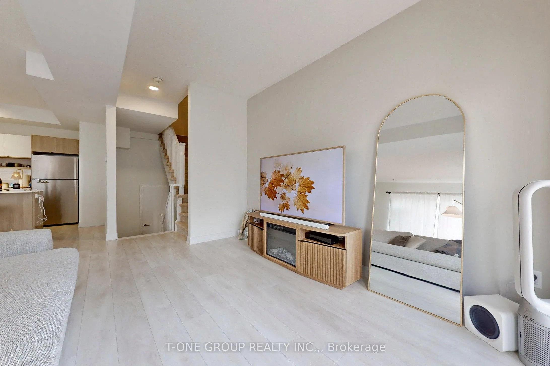 1121 Cooke Boulevard, #42