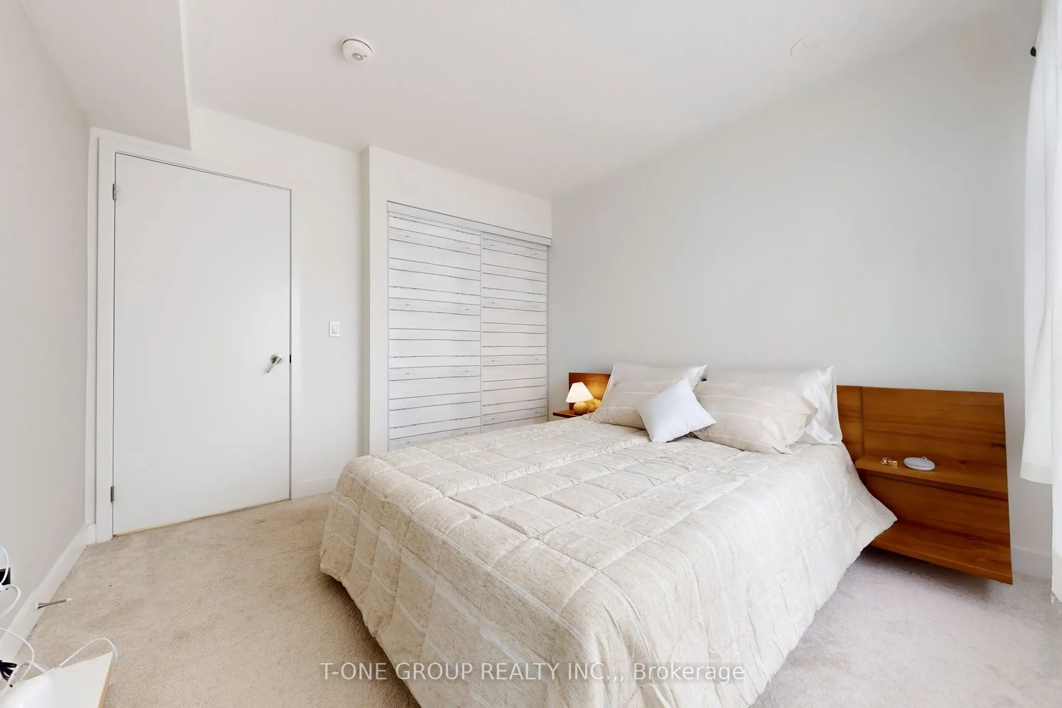 1121 Cooke Boulevard, #42