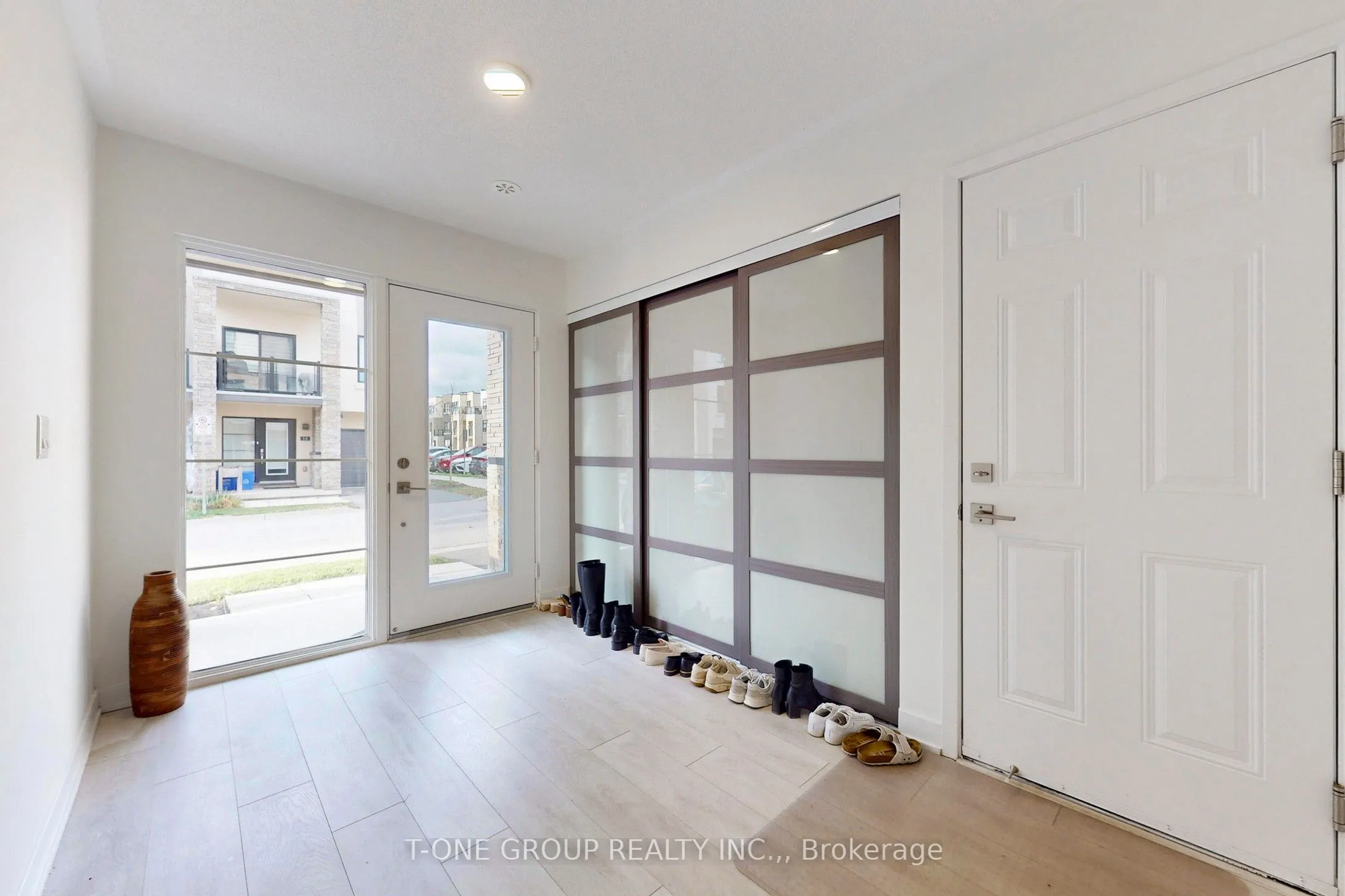 1121 Cooke Boulevard, #42