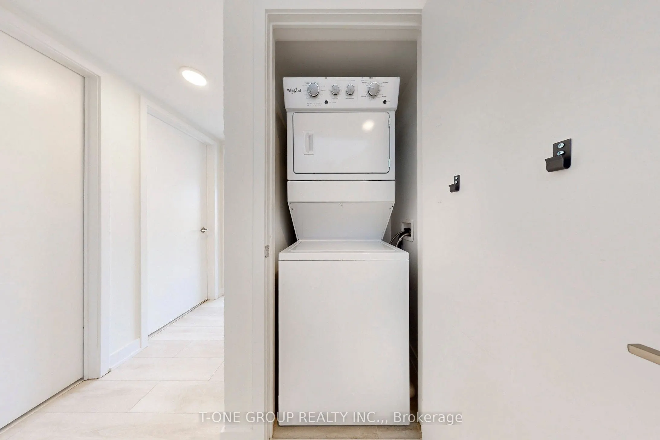 1121 Cooke Boulevard, #42