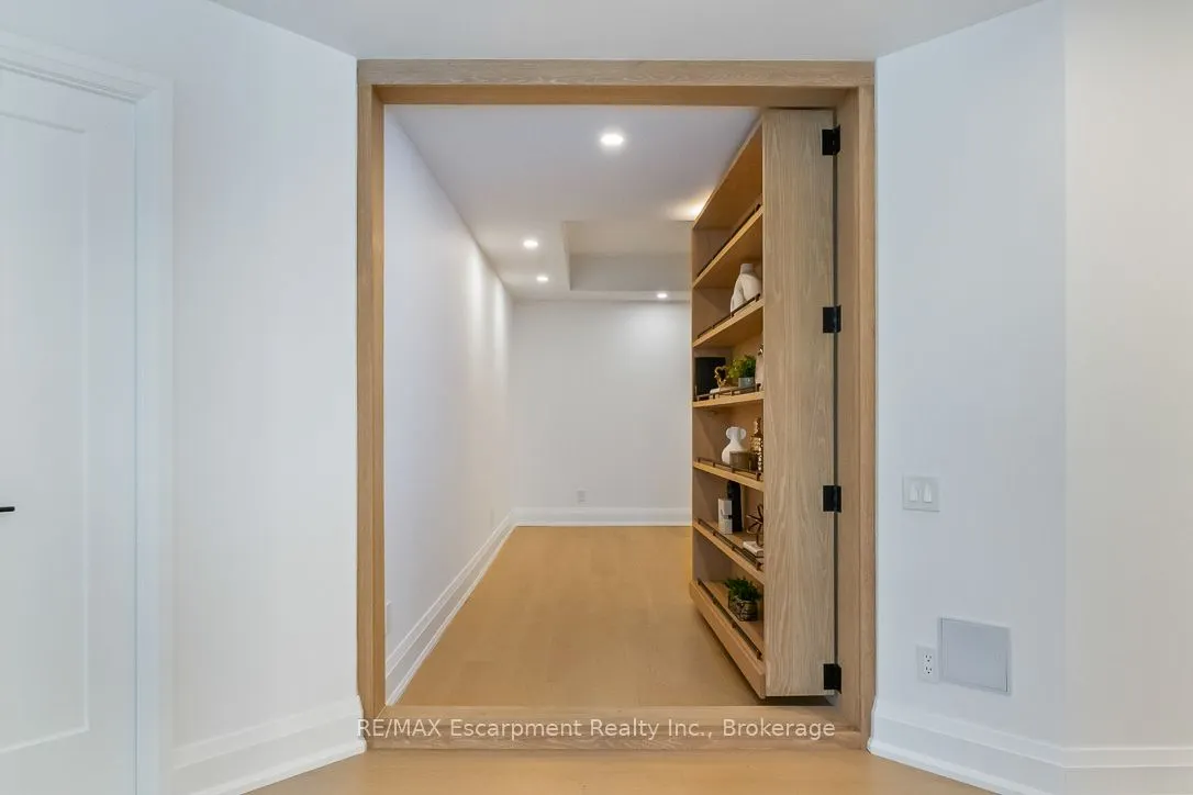 40 Old Mill Road, #103