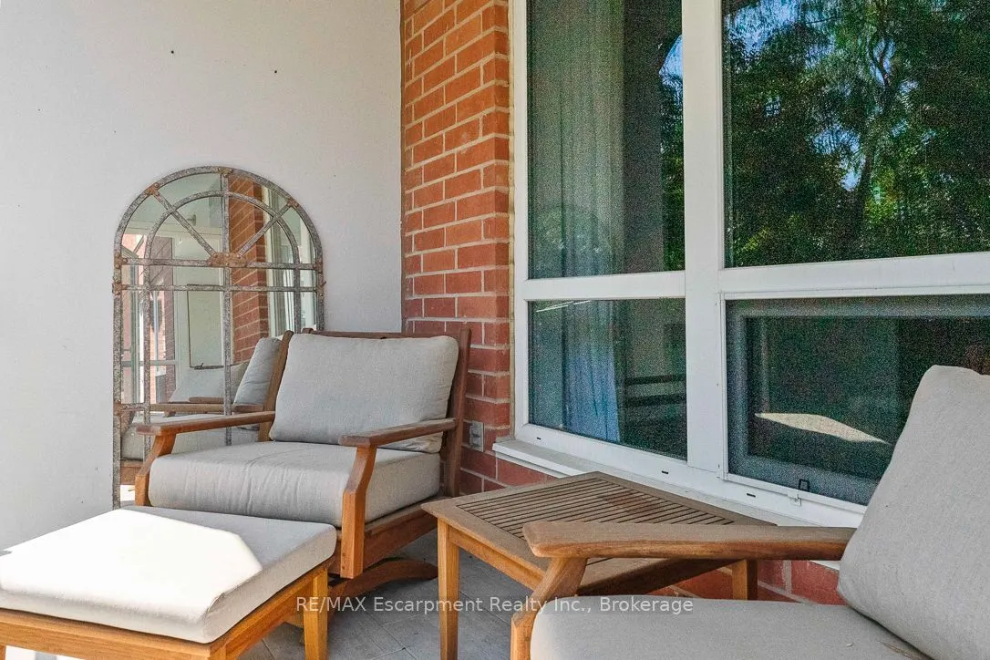 40 Old Mill Road, #103