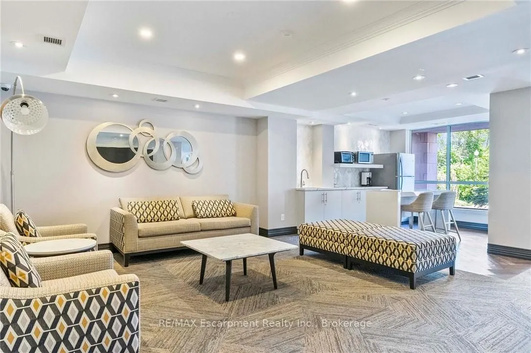 40 Old Mill Road, #103