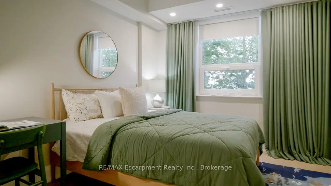 40 Old Mill Road, #103