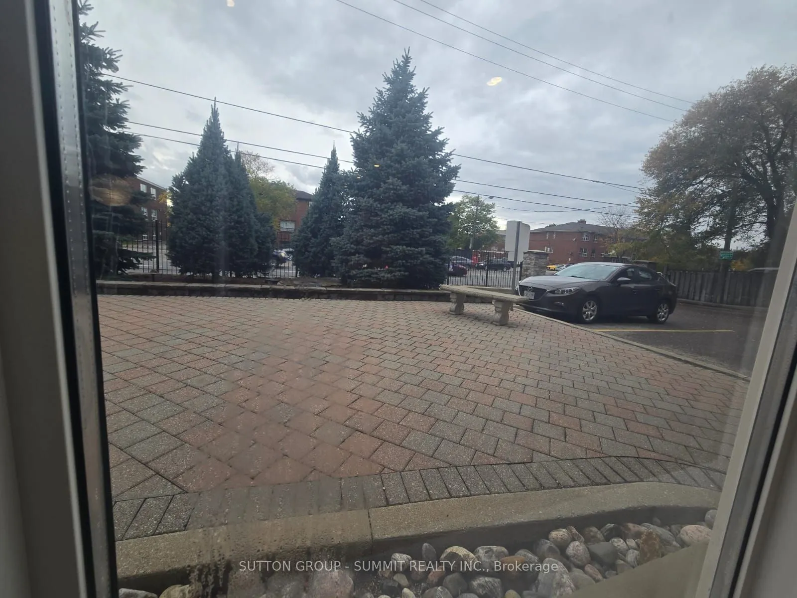 2615 KEELE Street, #104