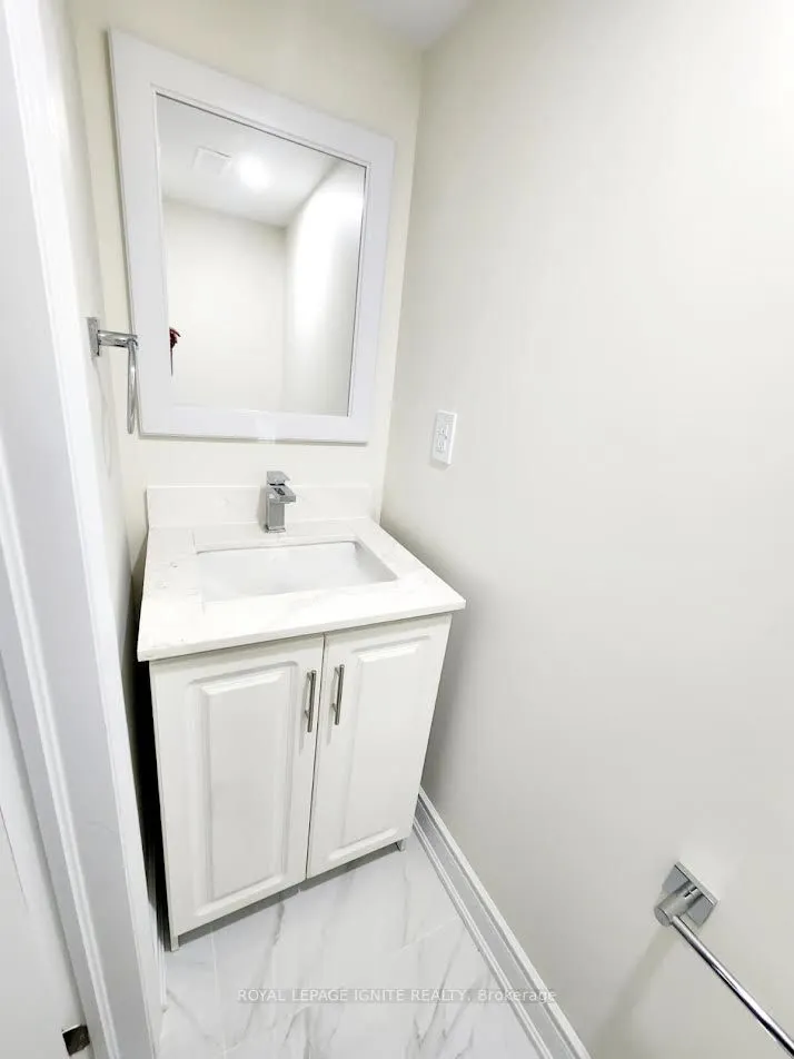 1299 Laurier Avenue, #Basement