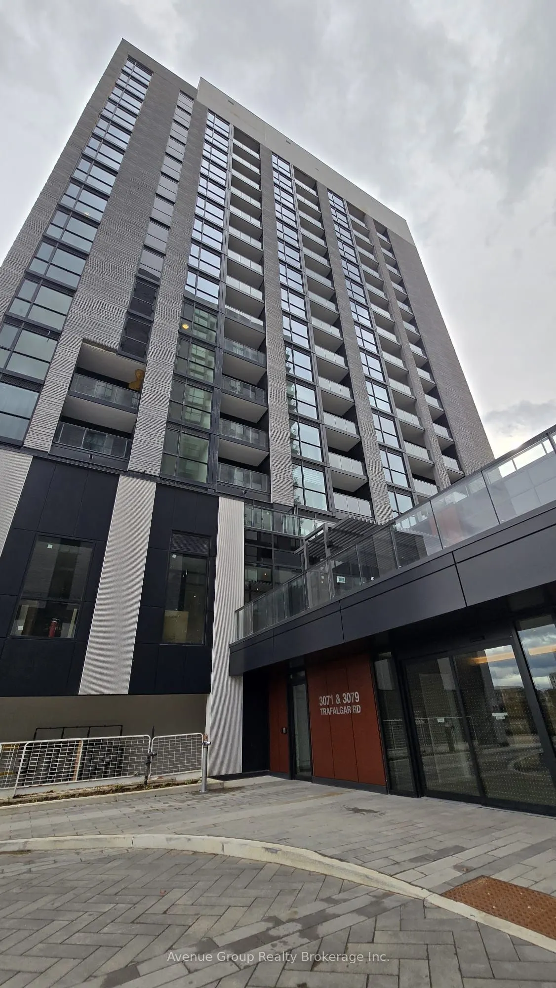 3071 Trafalgar Road, #707