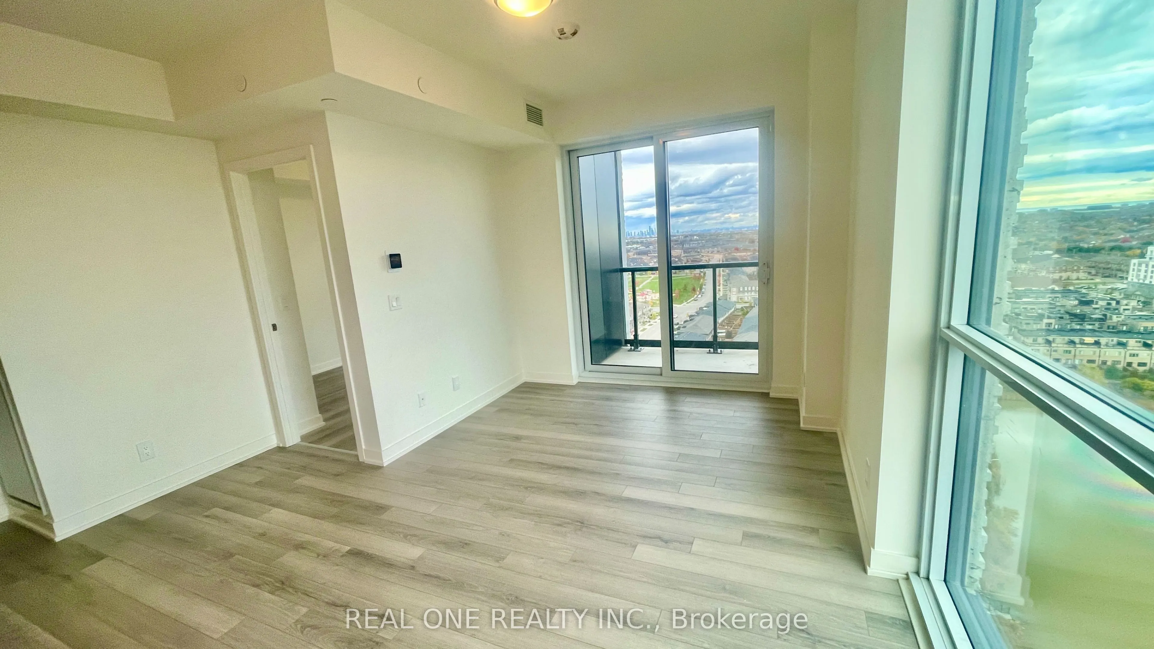 3079 Trafalgar Road, #1909