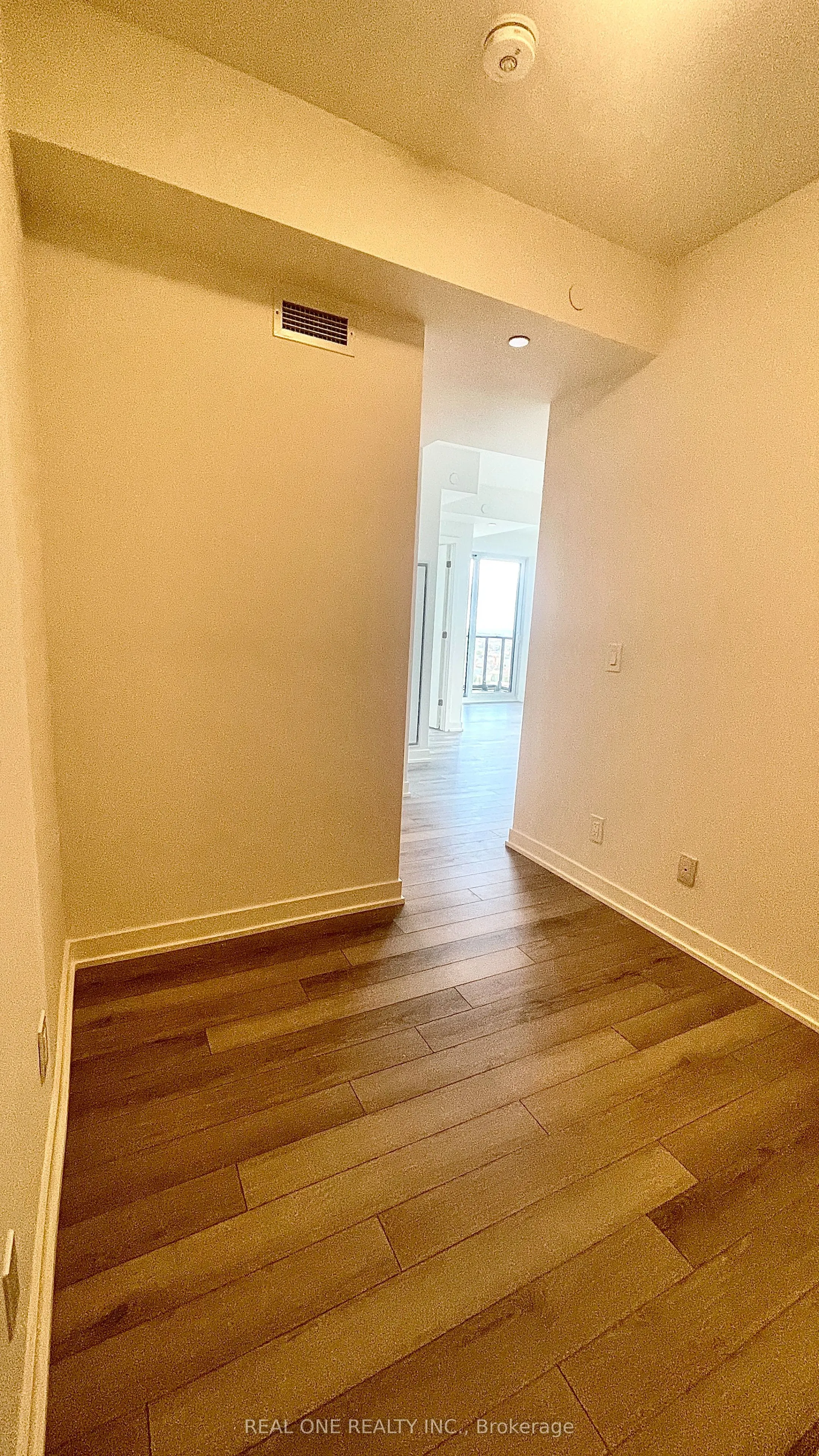 3079 Trafalgar Road, #1909