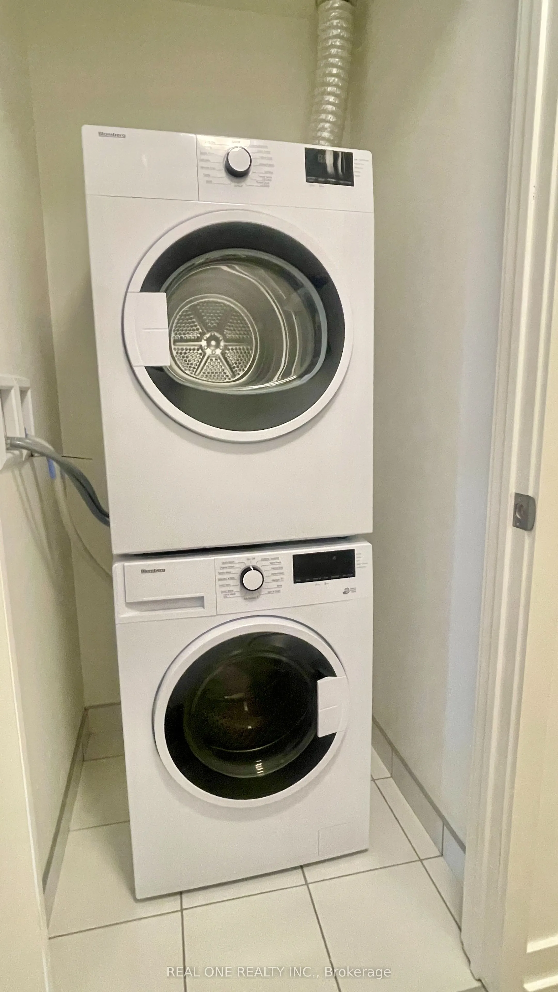 3079 Trafalgar Road, #1909