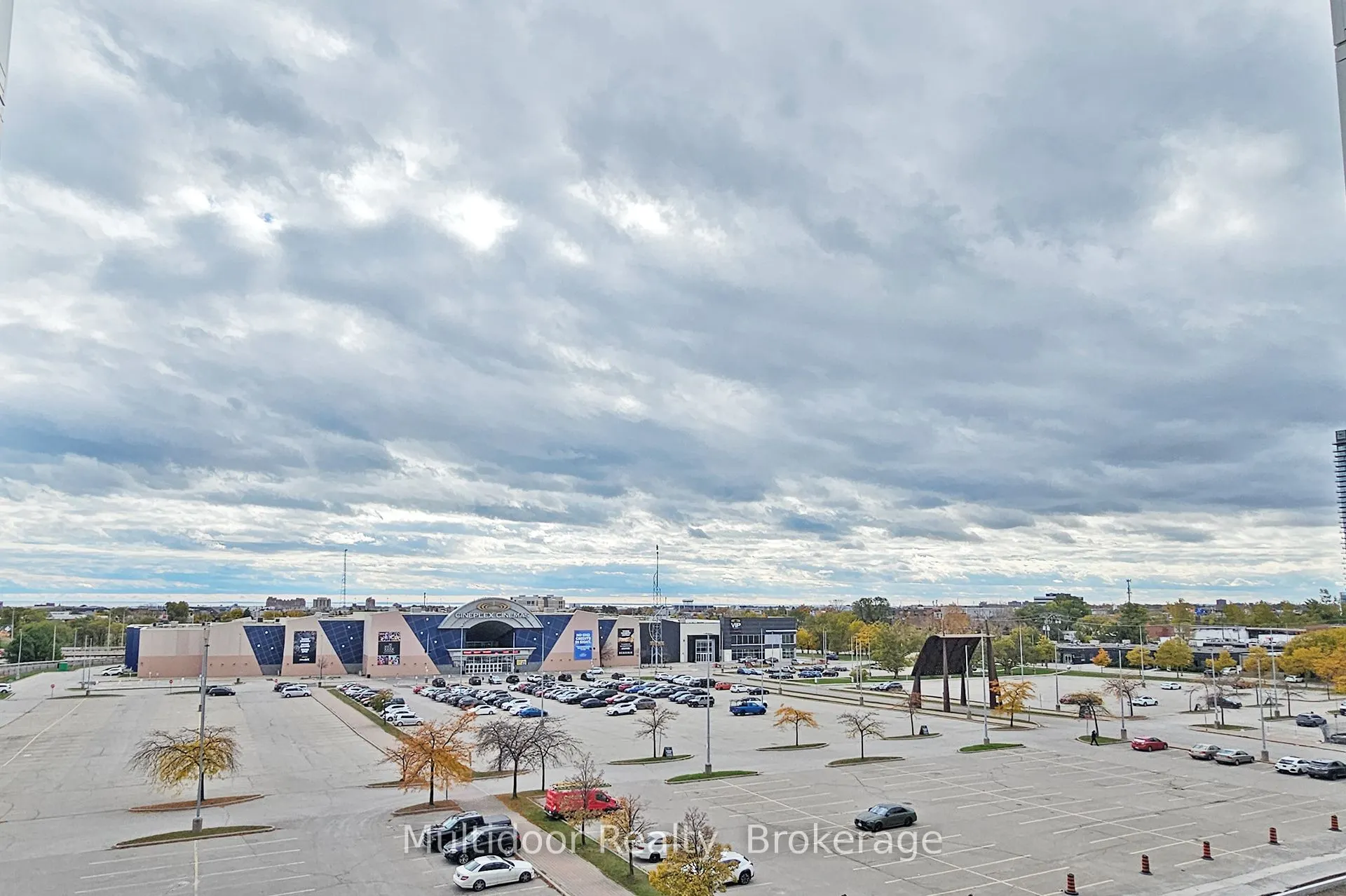 1007 The Queensway, #421