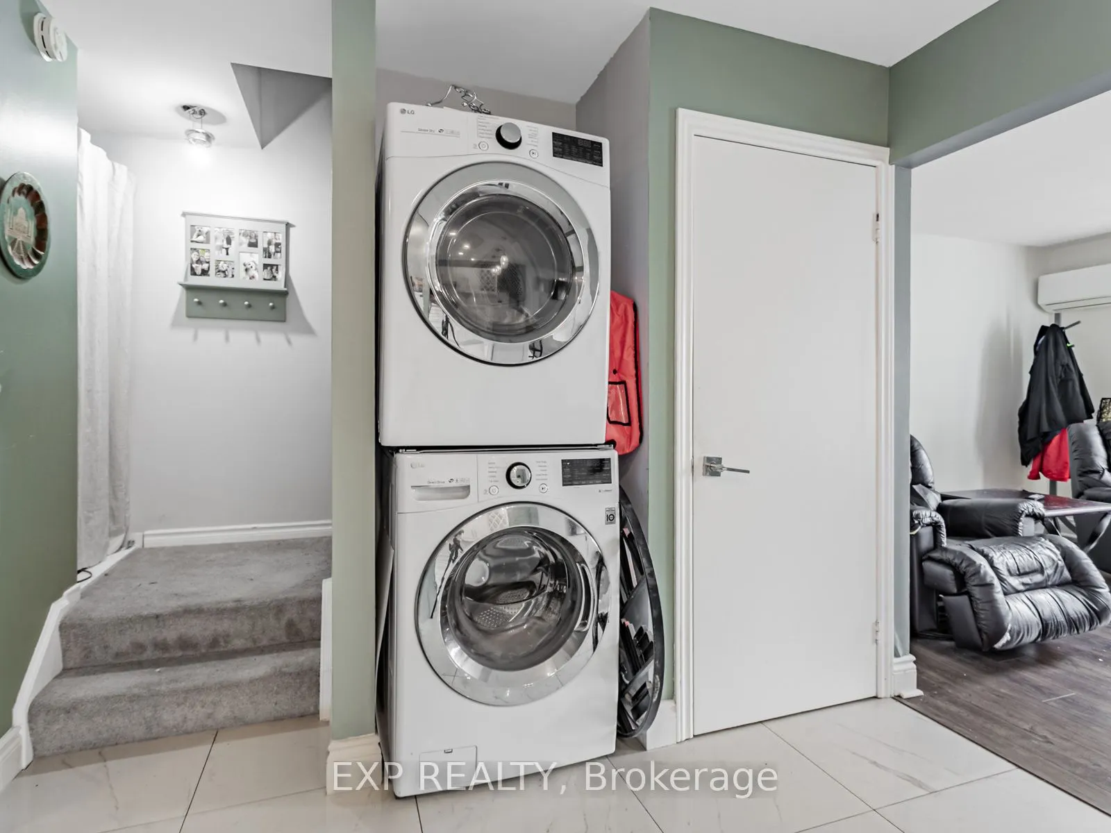 2050 Upper Middle Road, #64