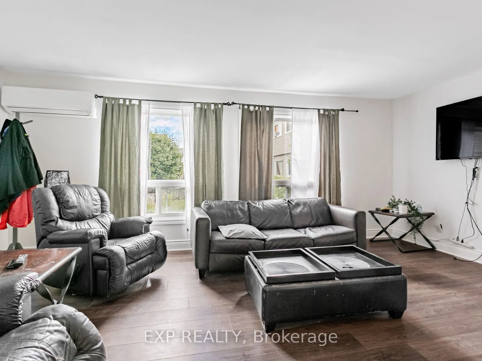 2050 Upper Middle Road, #64