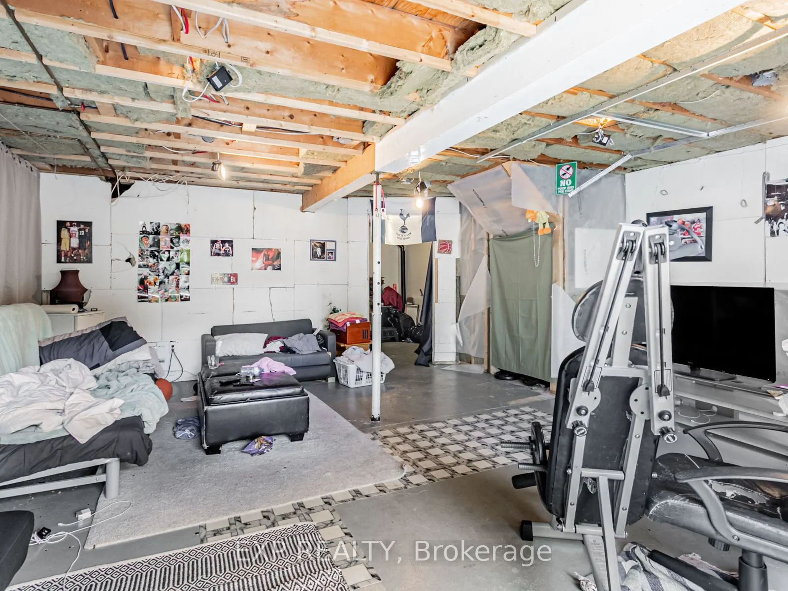 2050 Upper Middle Road, #64