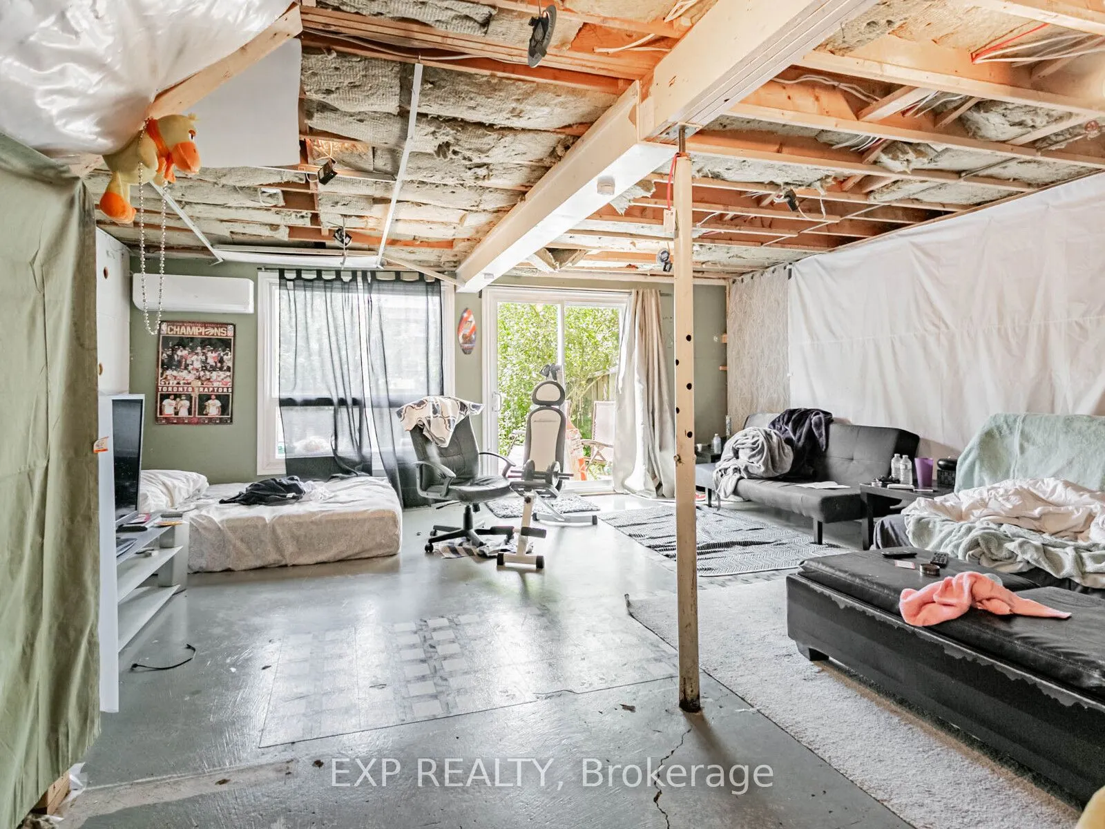 2050 Upper Middle Road, #64