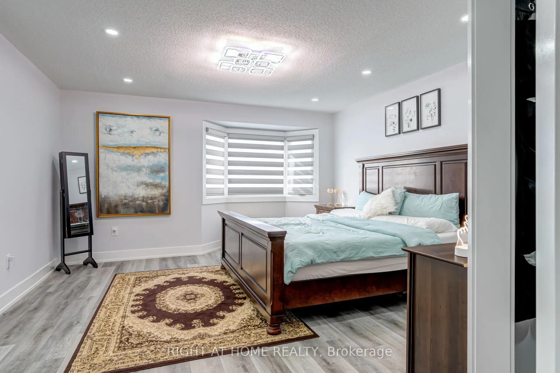 3 Forestgrove Circle