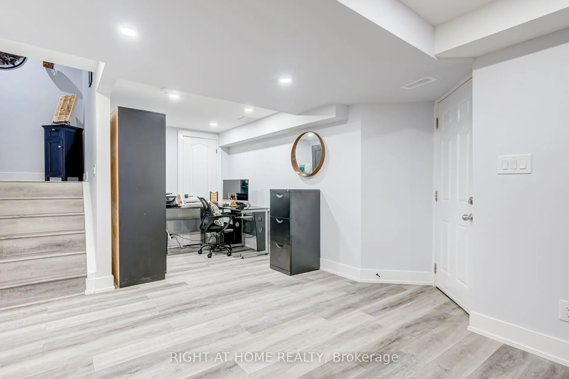 3 Forestgrove Circle