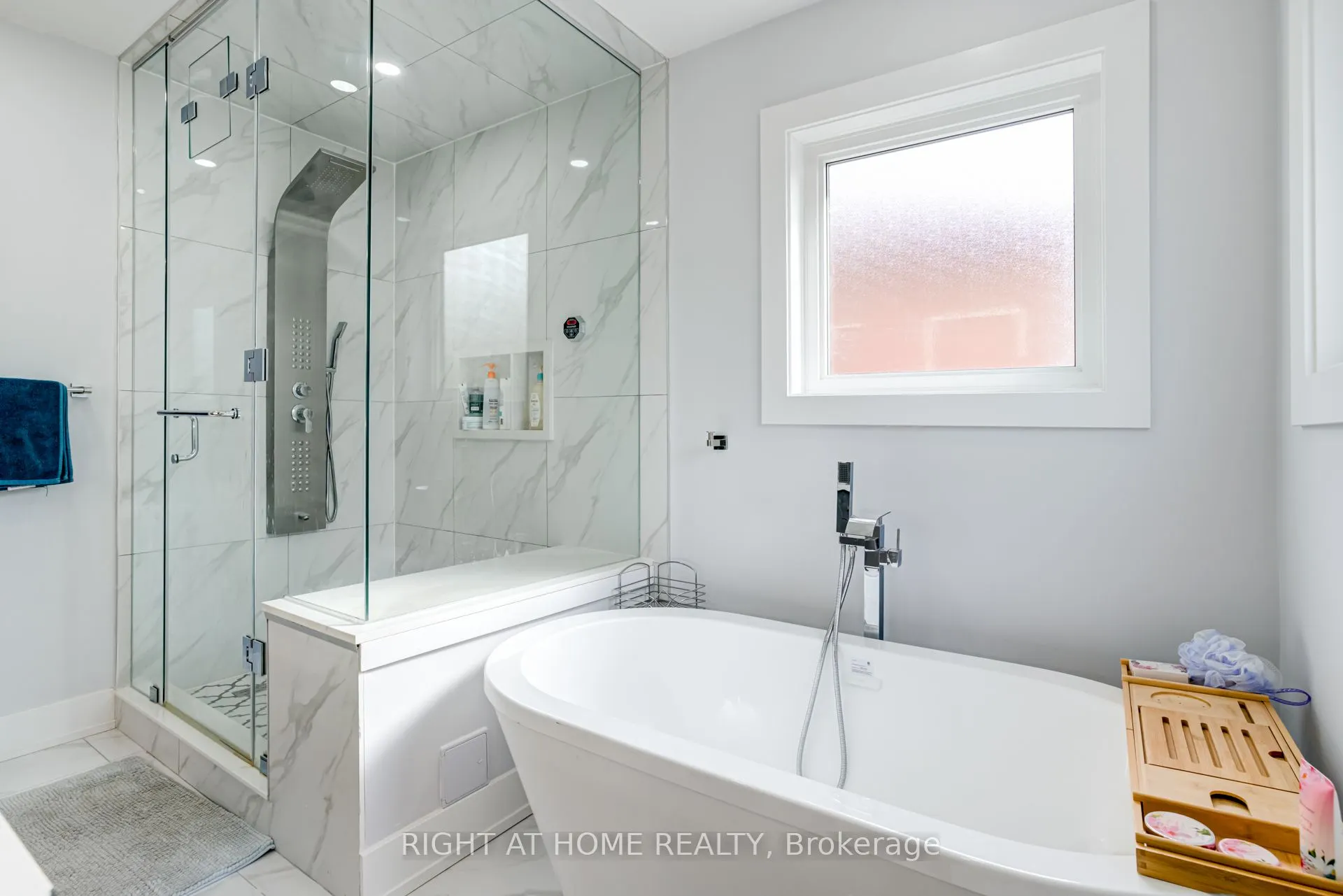 3 Forestgrove Circle