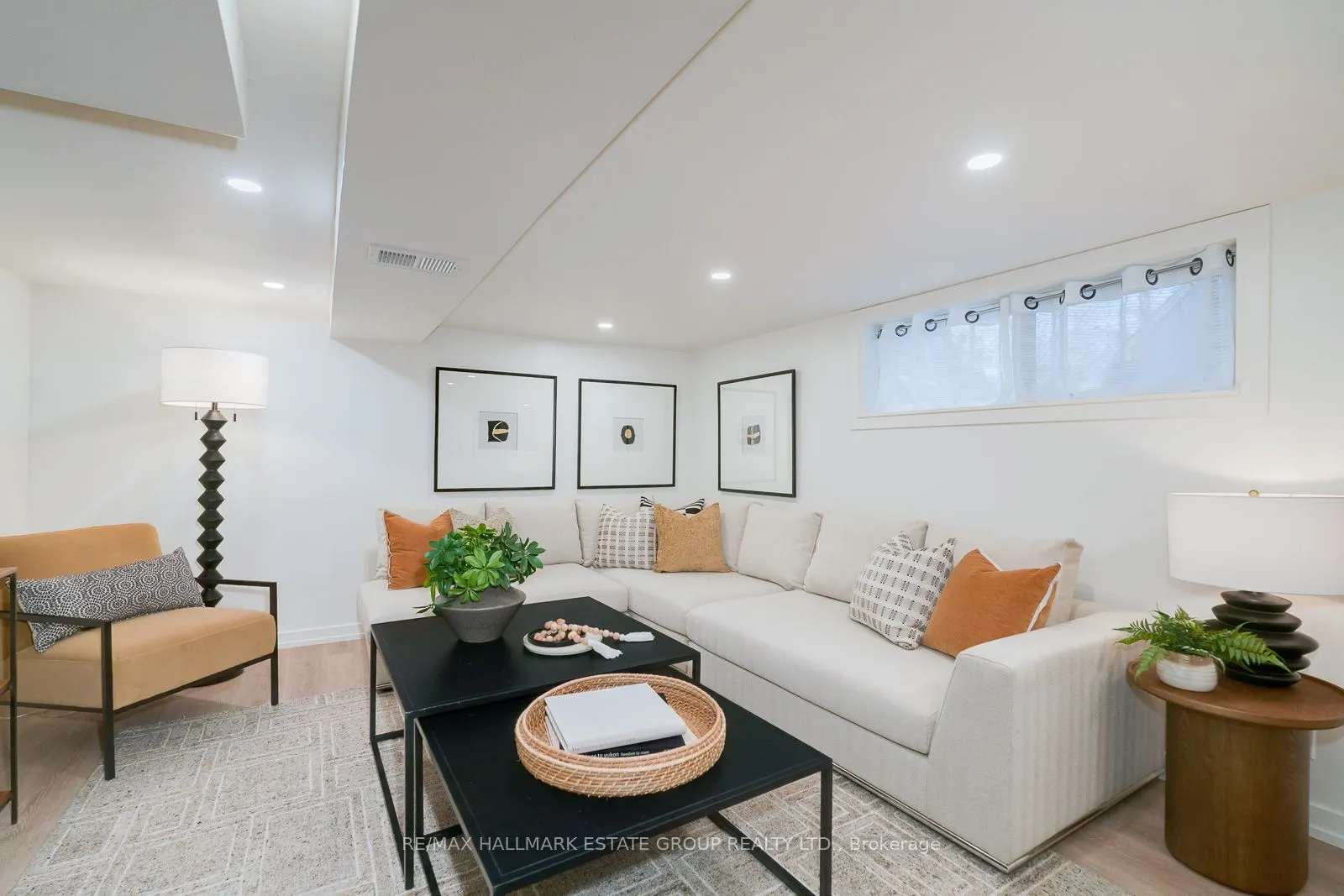 282 Earlscourt Avenue