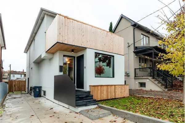 282 Earlscourt Avenue