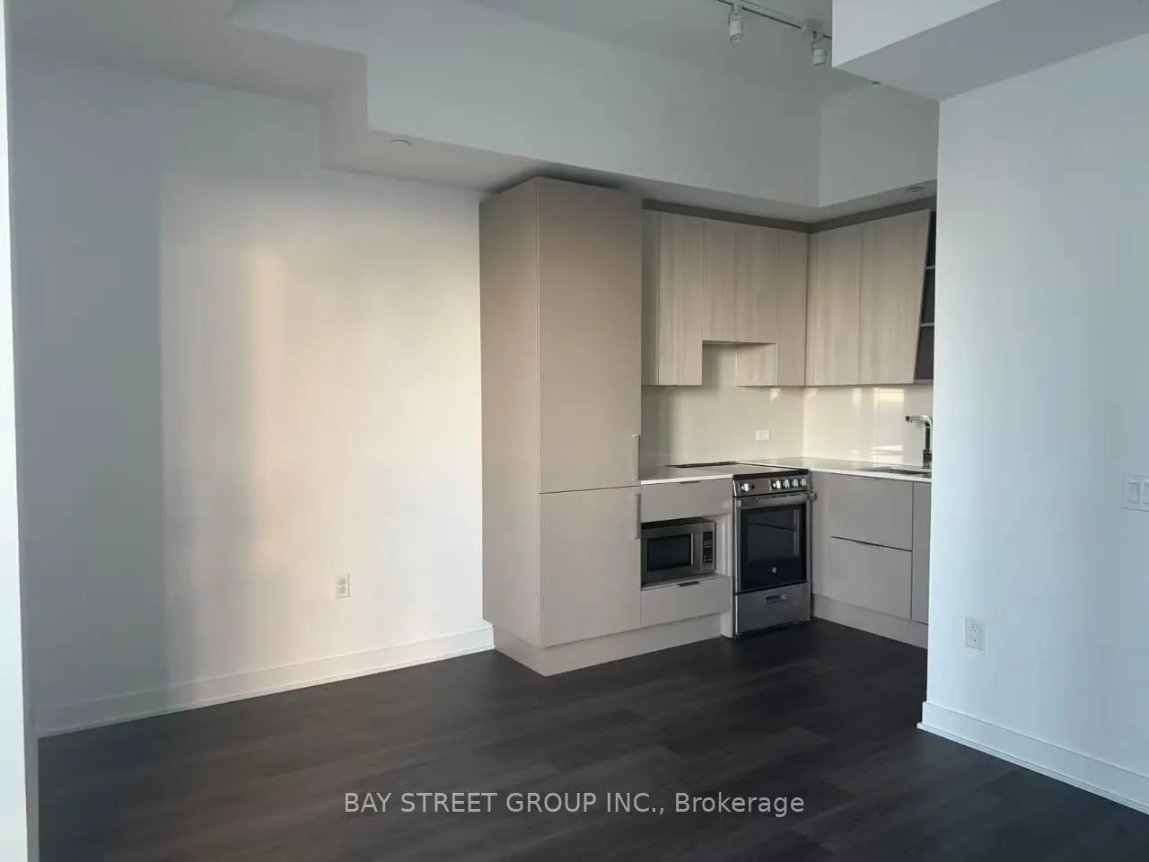 3900 Confederation Parkway, #3010