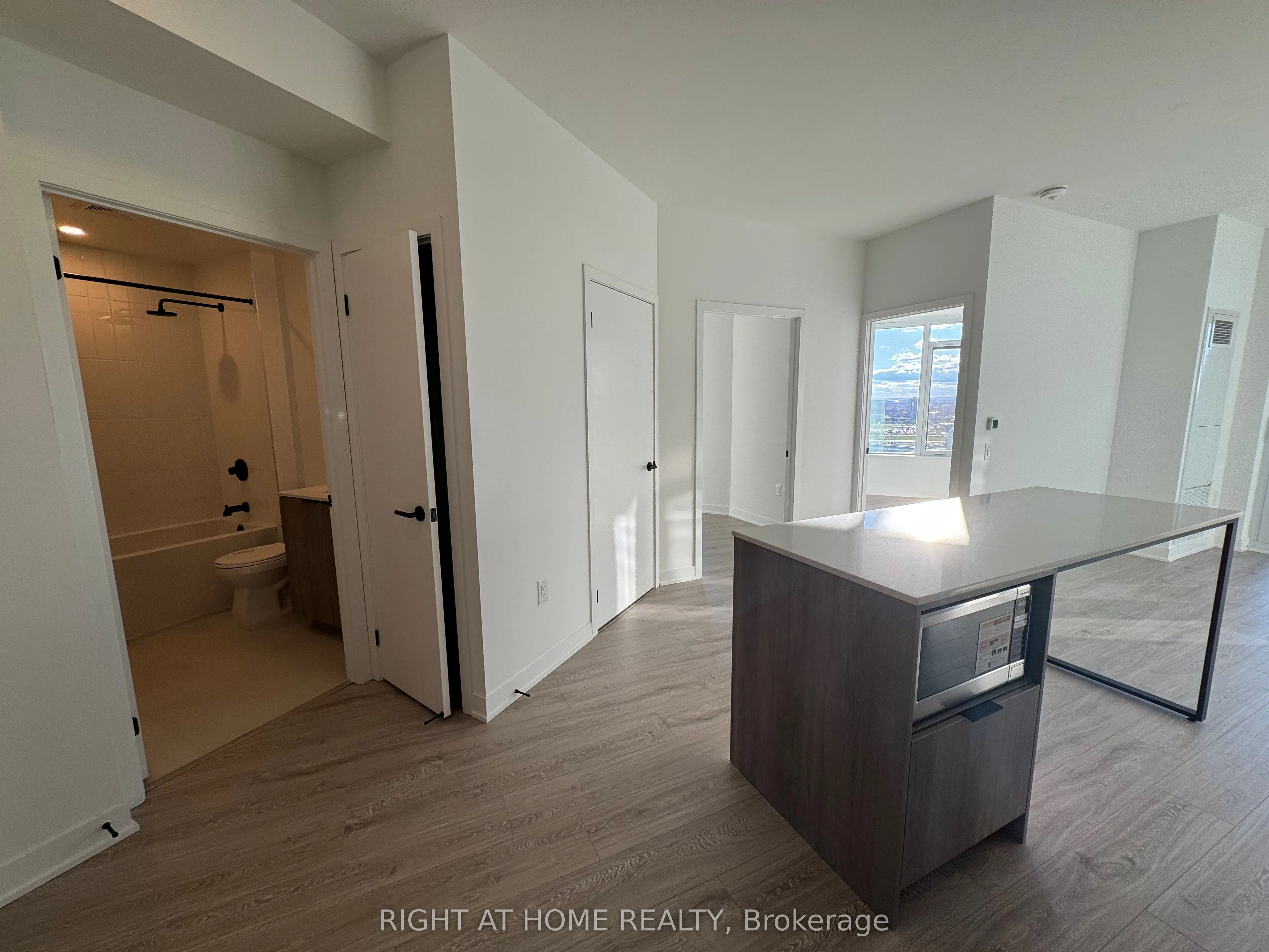 2495 Eglinton Avenue W, #1906