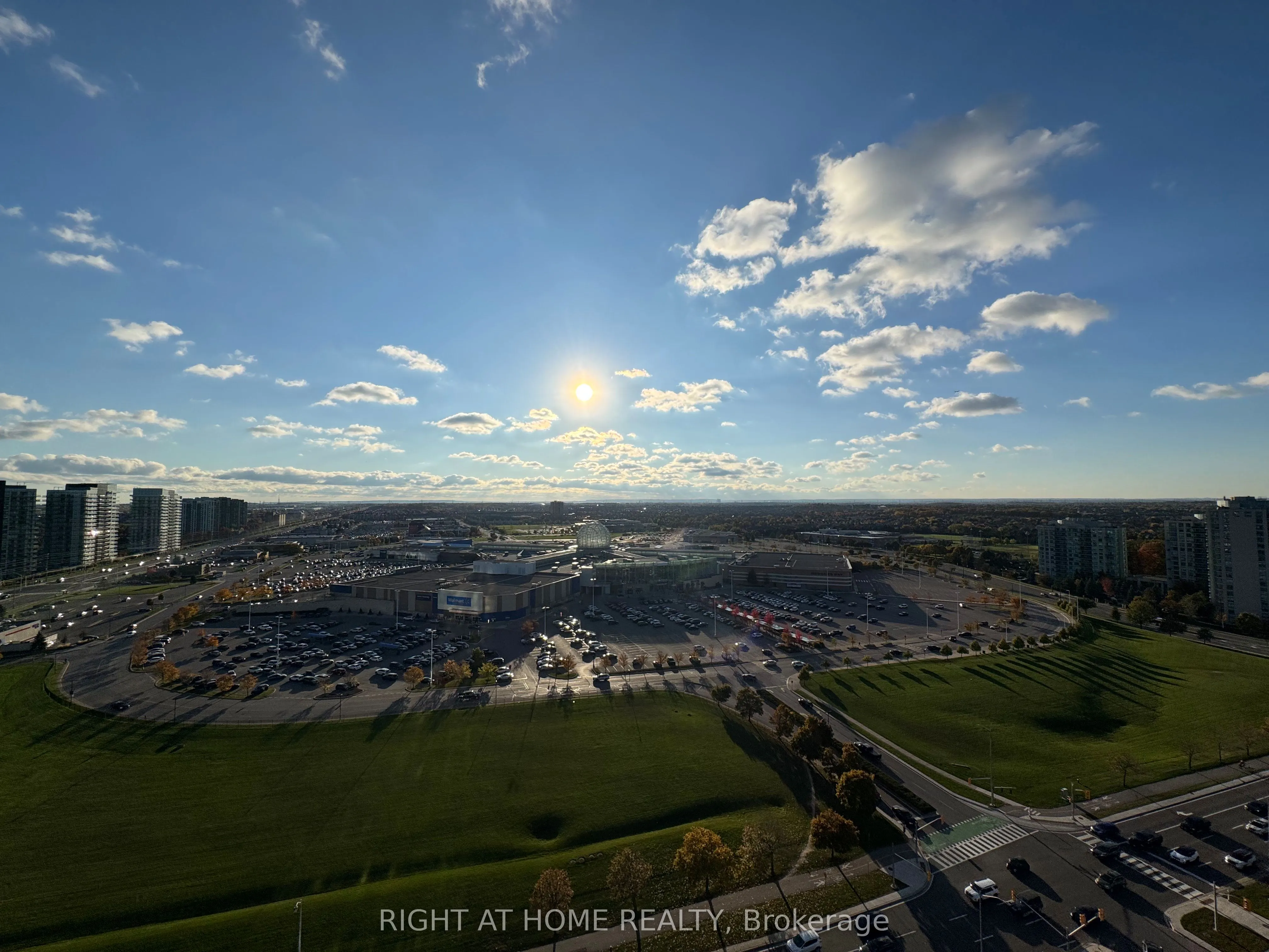 2495 Eglinton Avenue W, #1906