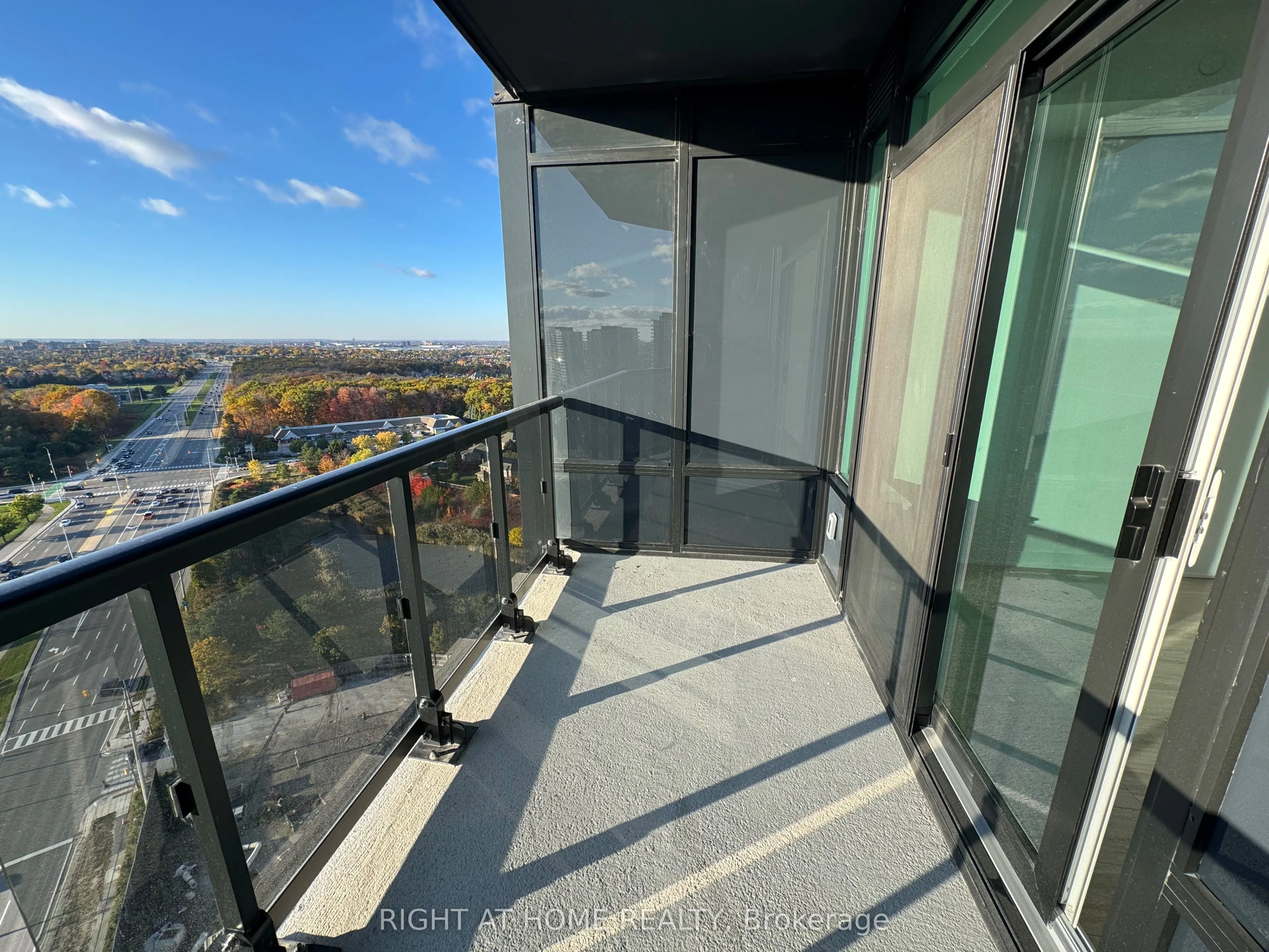 2495 Eglinton Avenue W, #1906