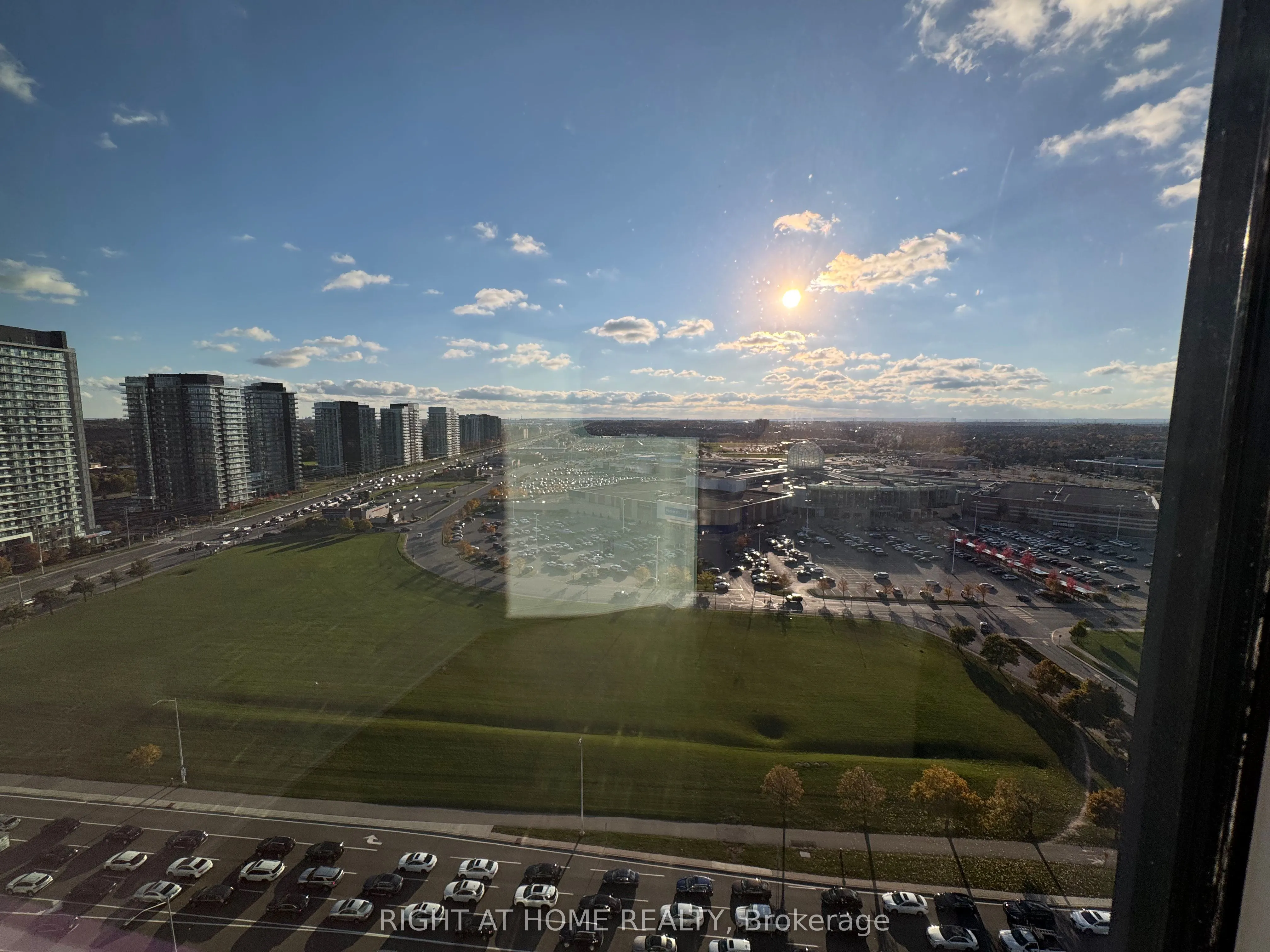 2495 Eglinton Avenue W, #1906