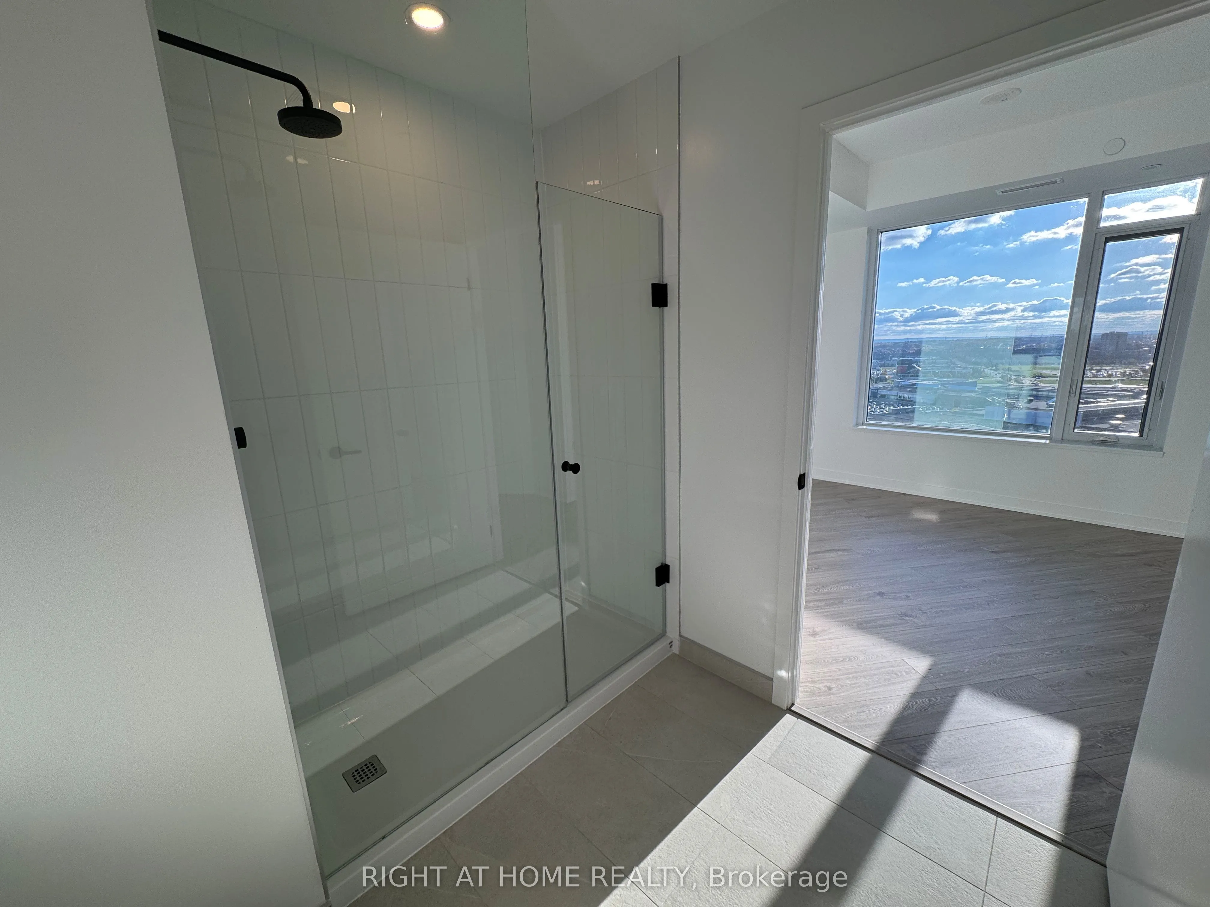 2495 Eglinton Avenue W, #1906